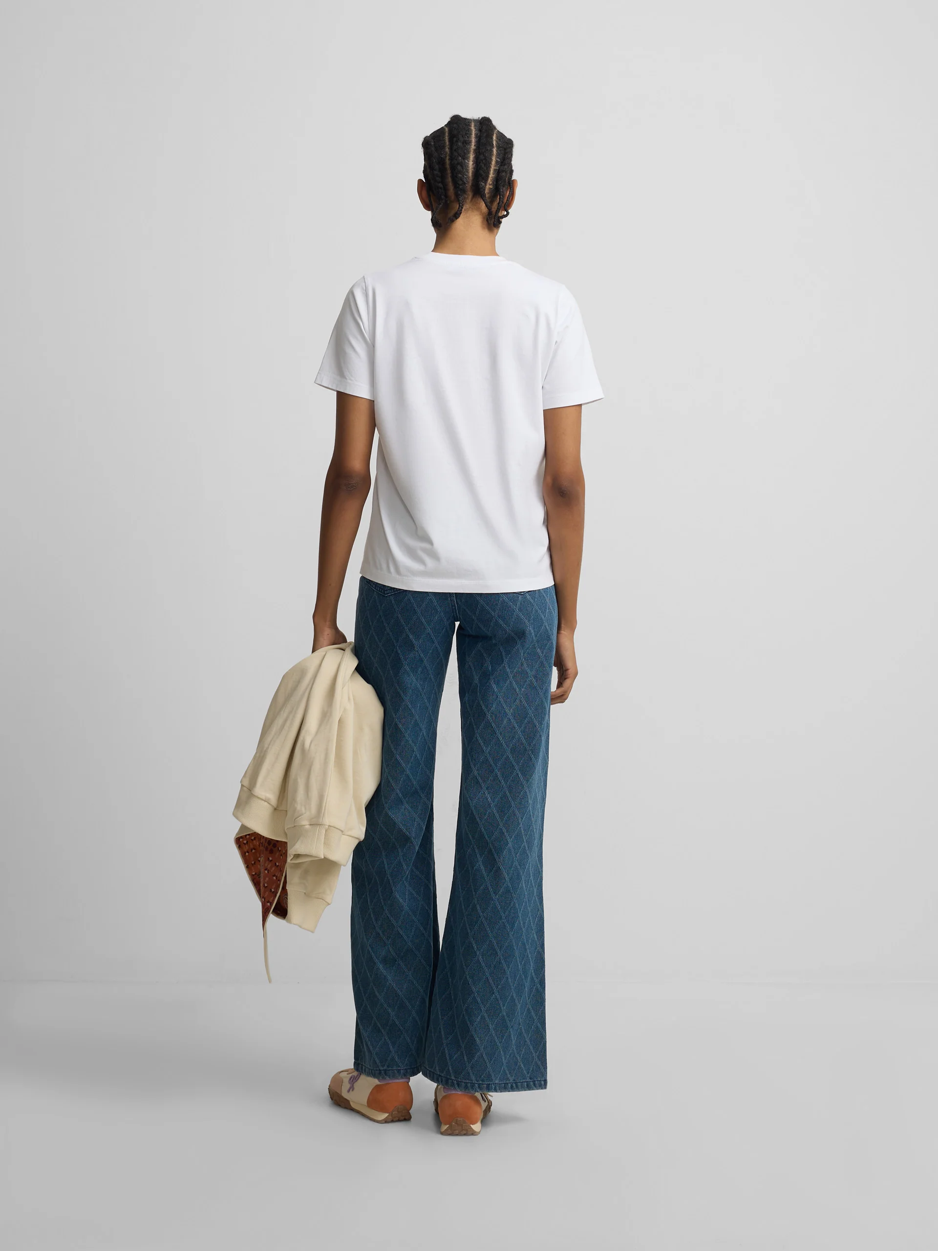 Camiseta woman blanca aplicacion cristal - Image 5
