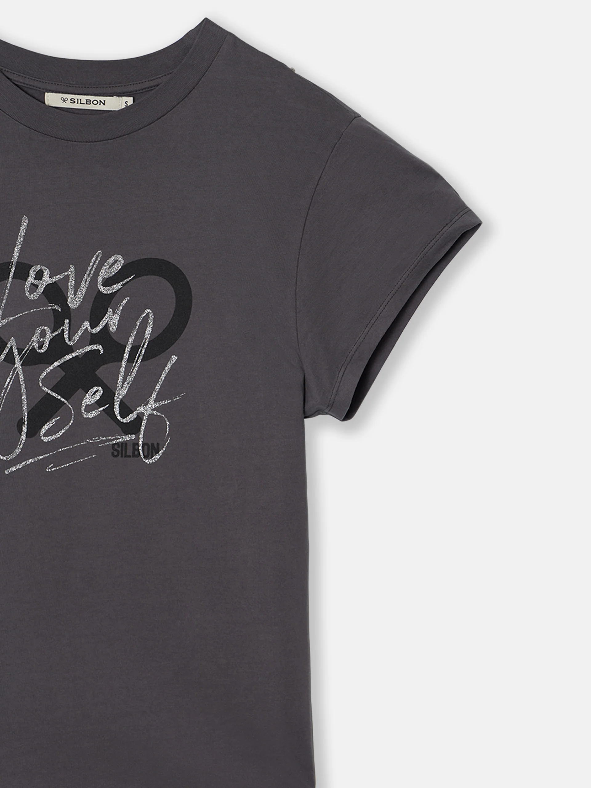 Camiseta woman manga roll out negra - Image 9