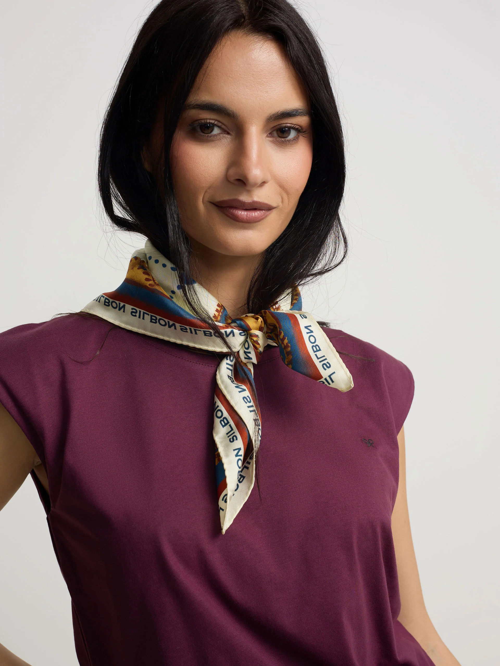 Camiseta woman sun burdeos - Image 3
