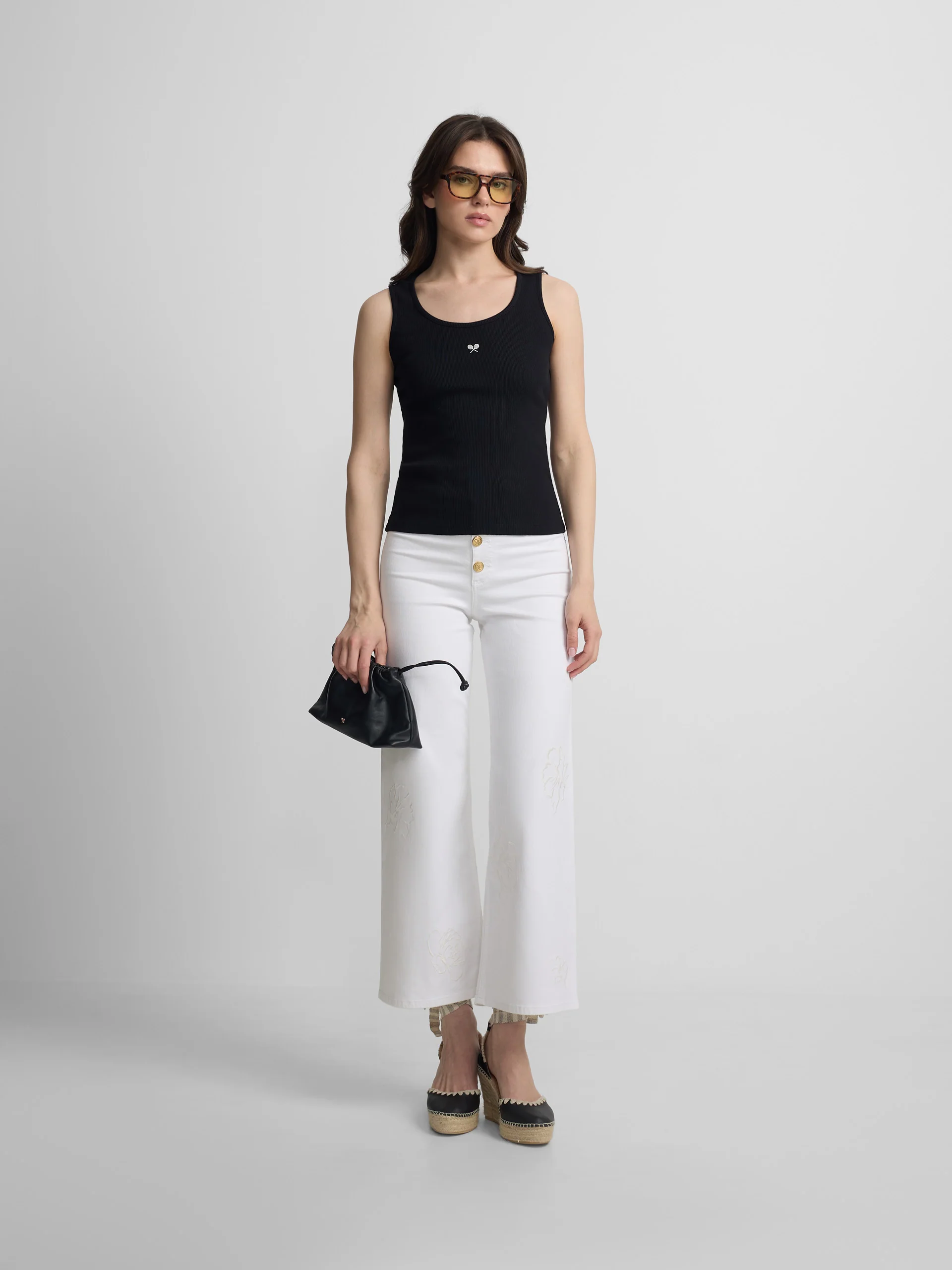 Camiseta woman tank negra - Image 4