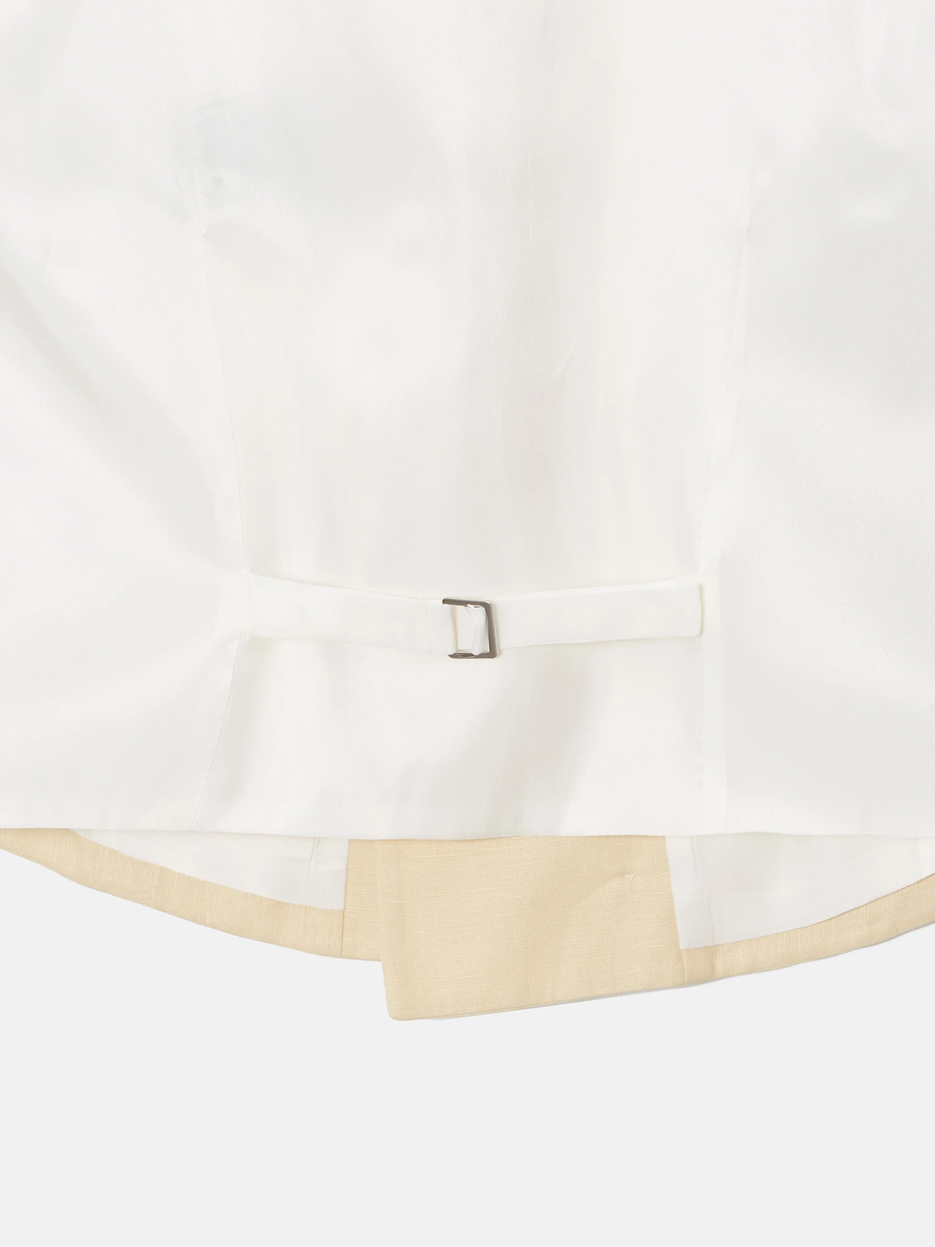 Chaleco chaque clasico camel - Image 6