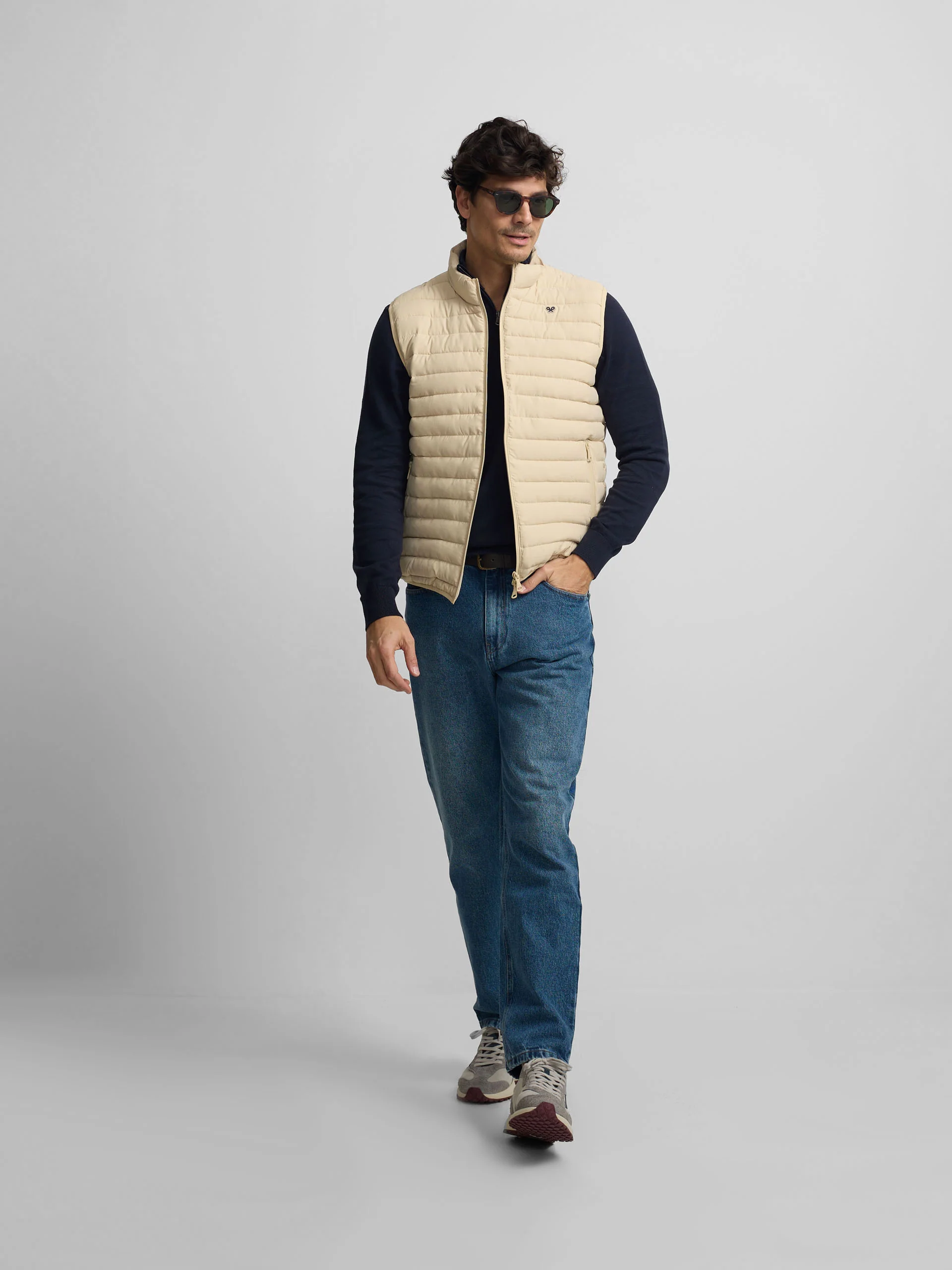 Chaleco padded beige claro - Image 3