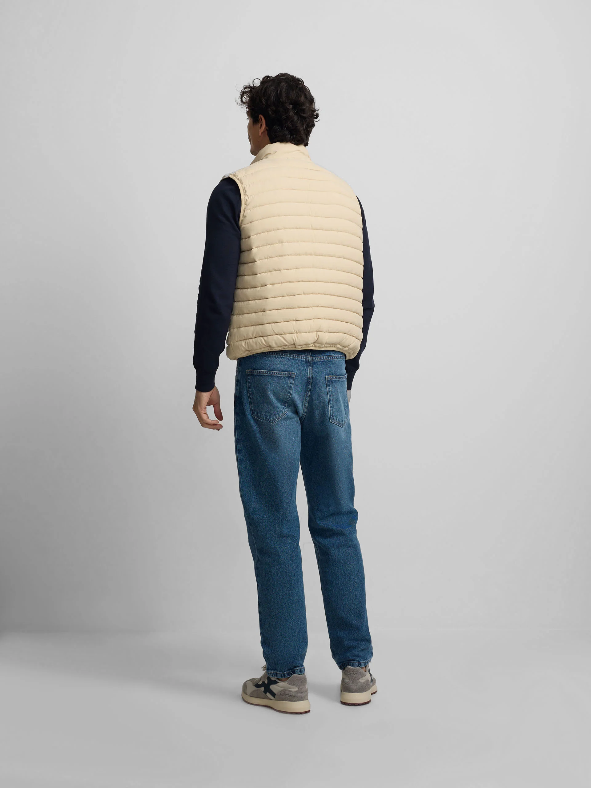 Chaleco padded beige claro - Image 8