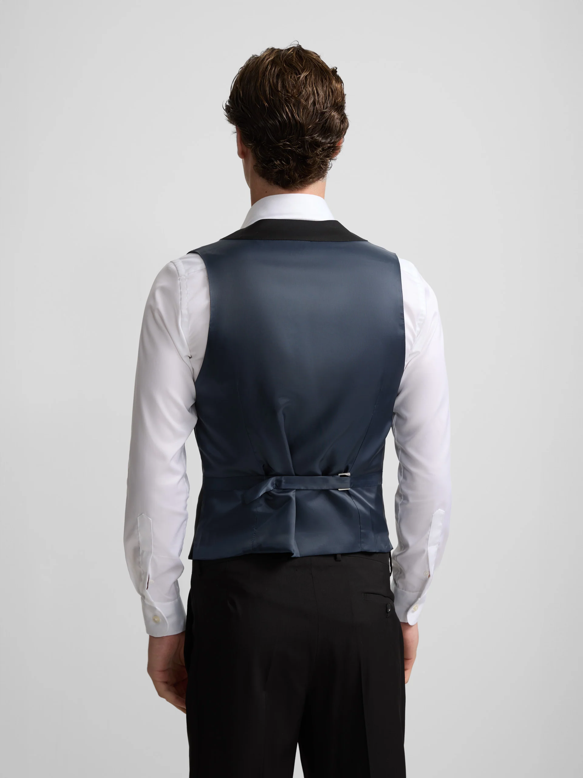 Chaleco vestir stretch cuello redondo negro - Image 4