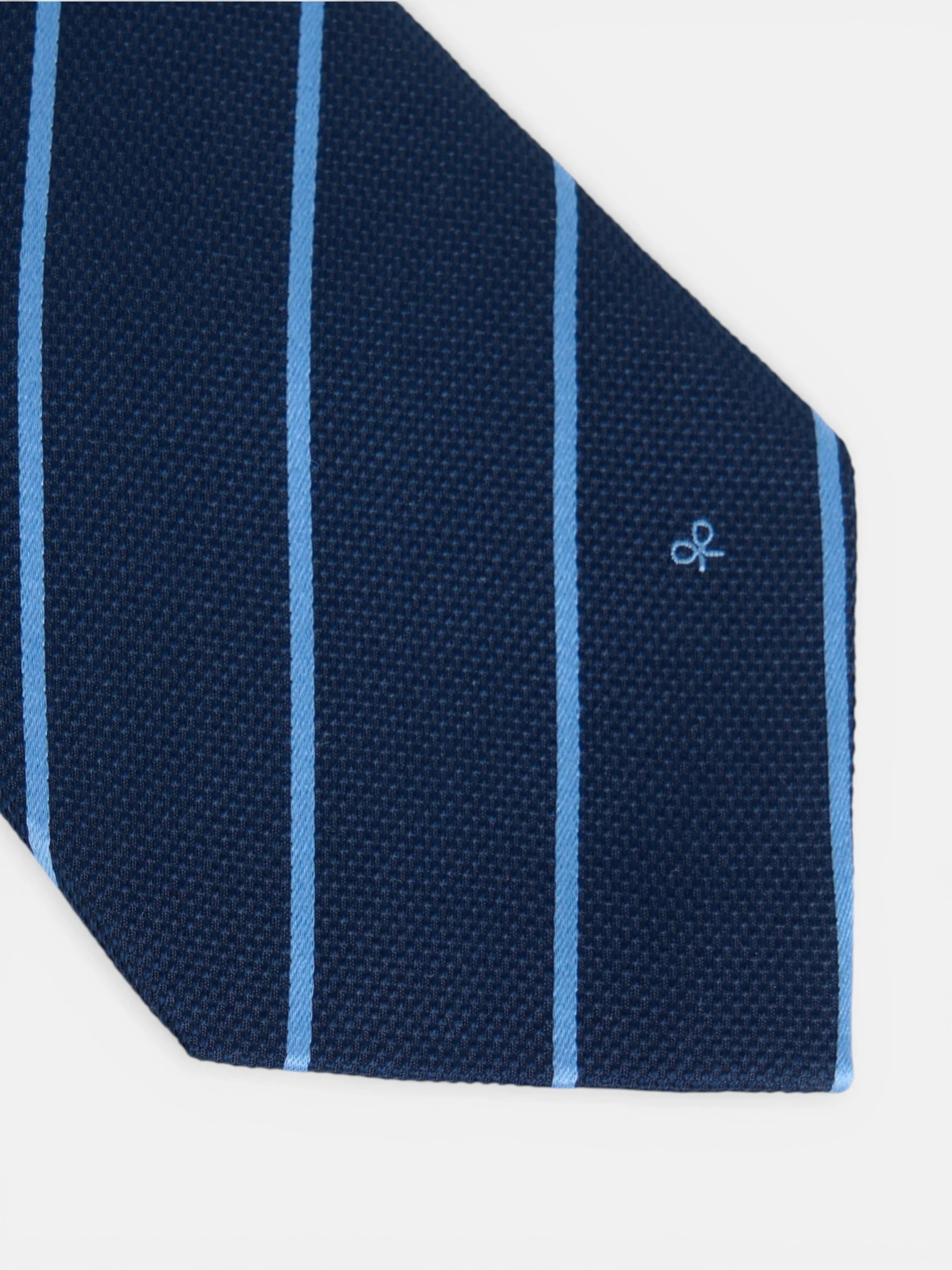Corbata mini raya azul marino - Image 3