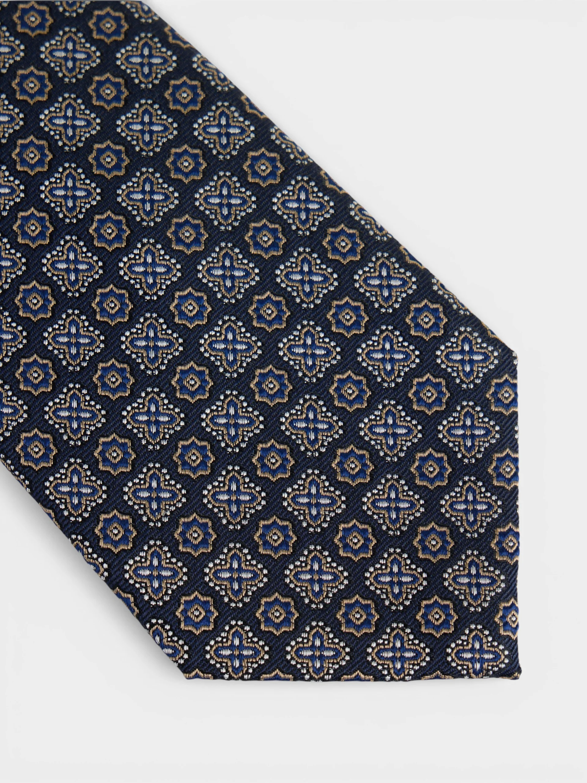 Corbata motivo flor azul marino - Image 3