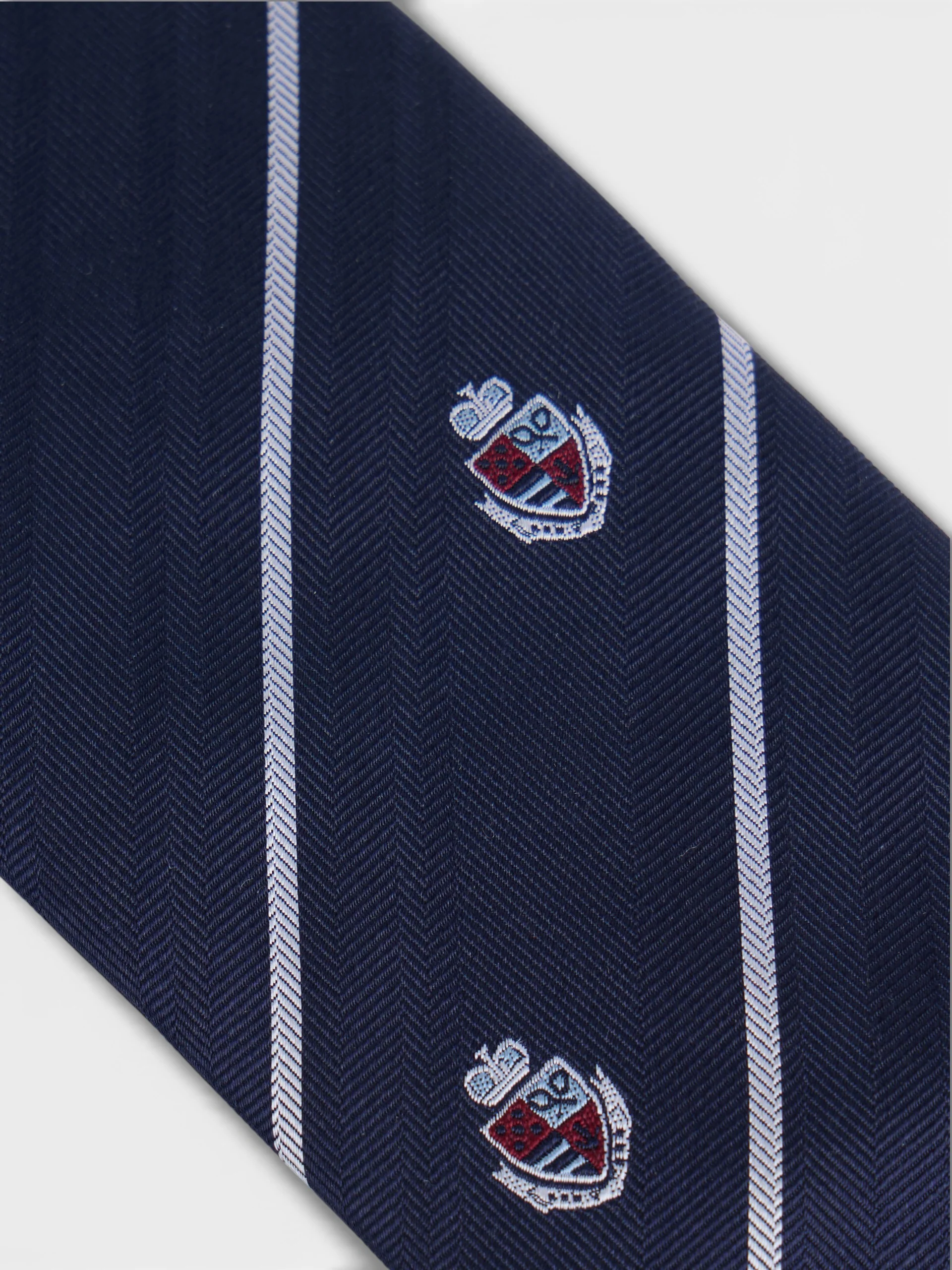 Corbata rayas escudos azul oscuro - Image 2