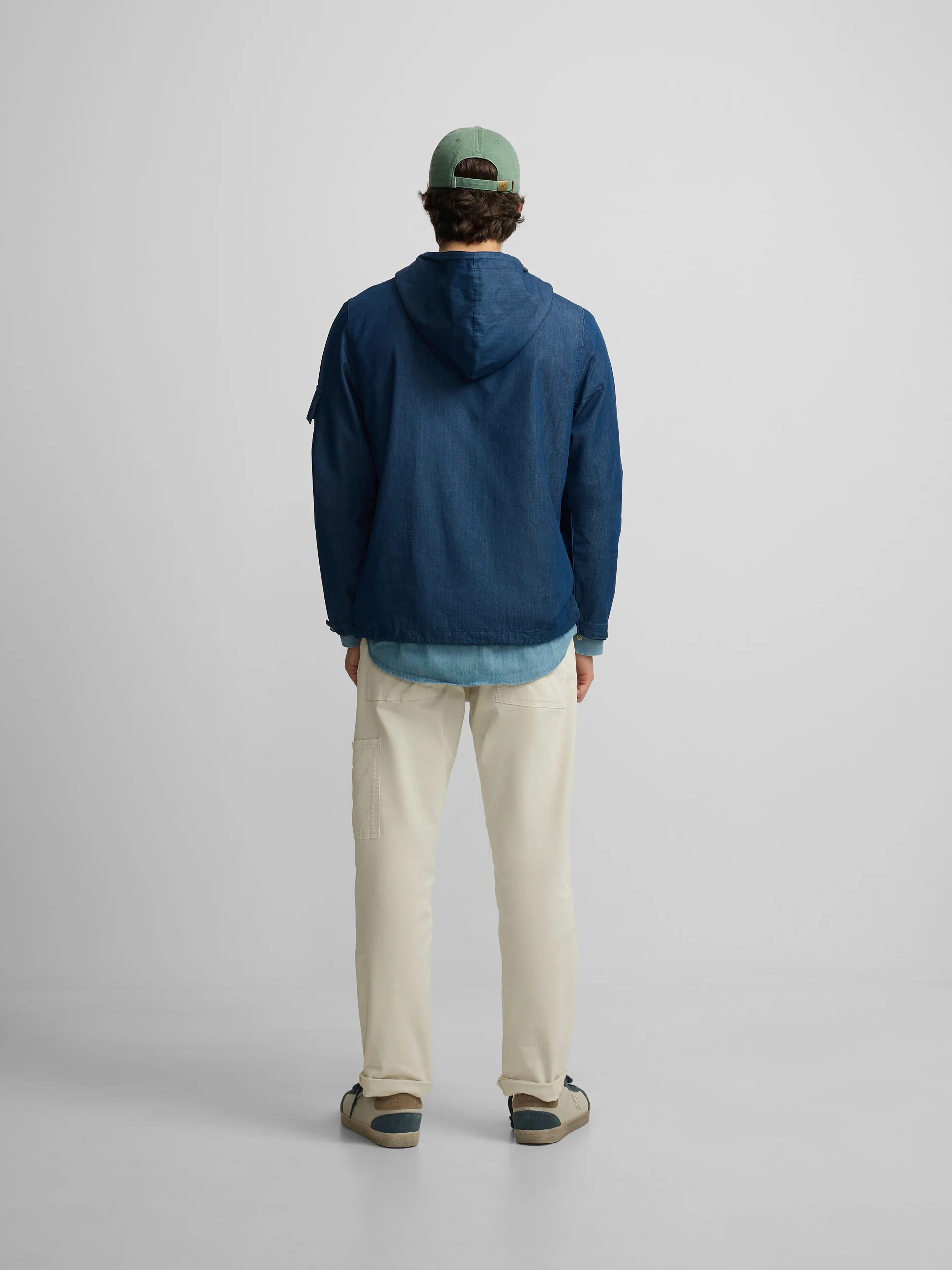 Cortavientos denim capucha azul - Image 10