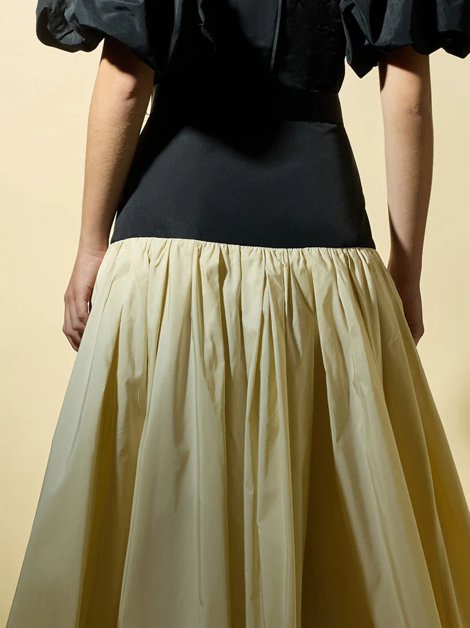 Falda CaprilexSilbon tafeta vainilla y negro - Image 6