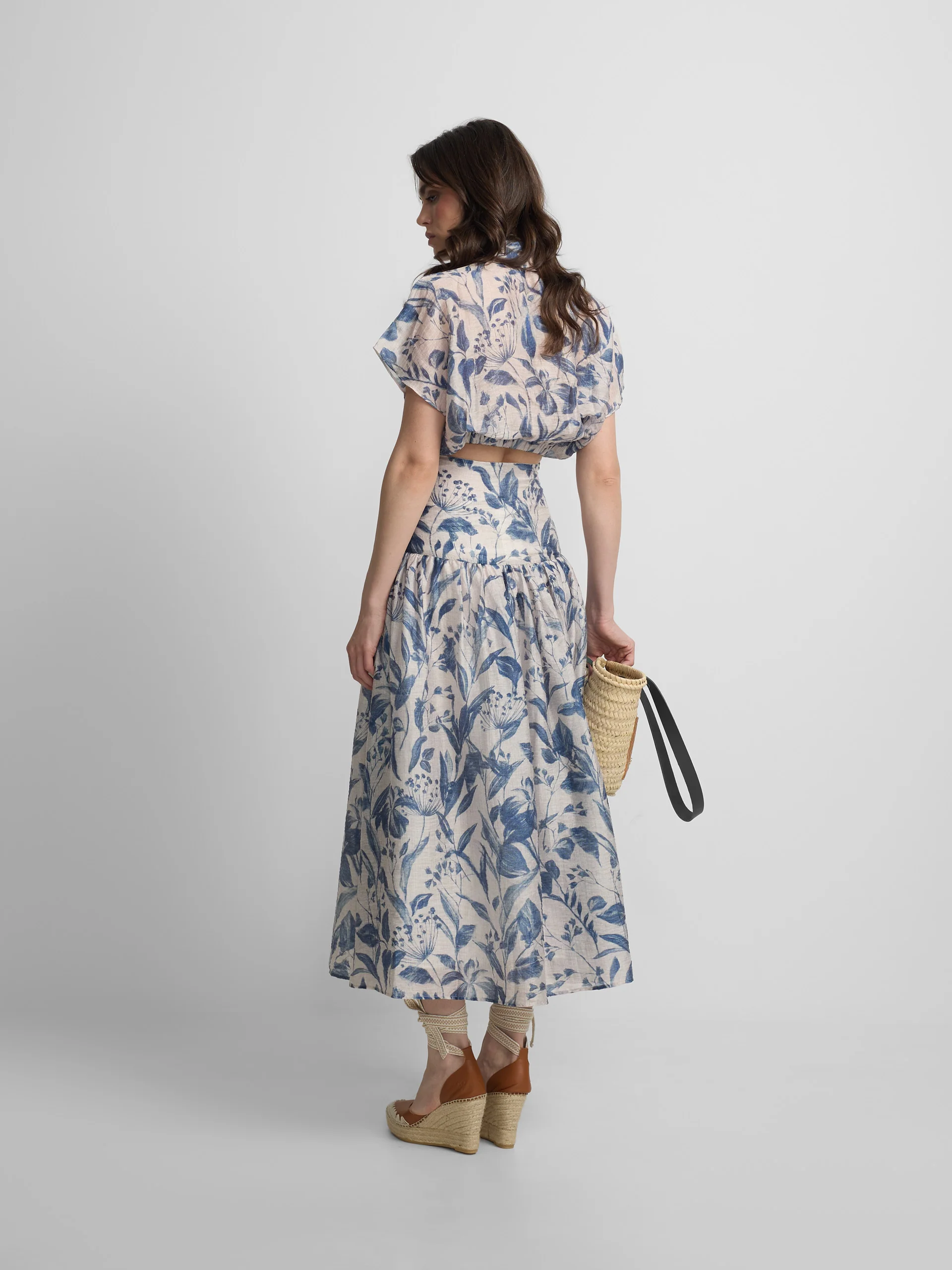 Falda estampado flores azul - Image 5