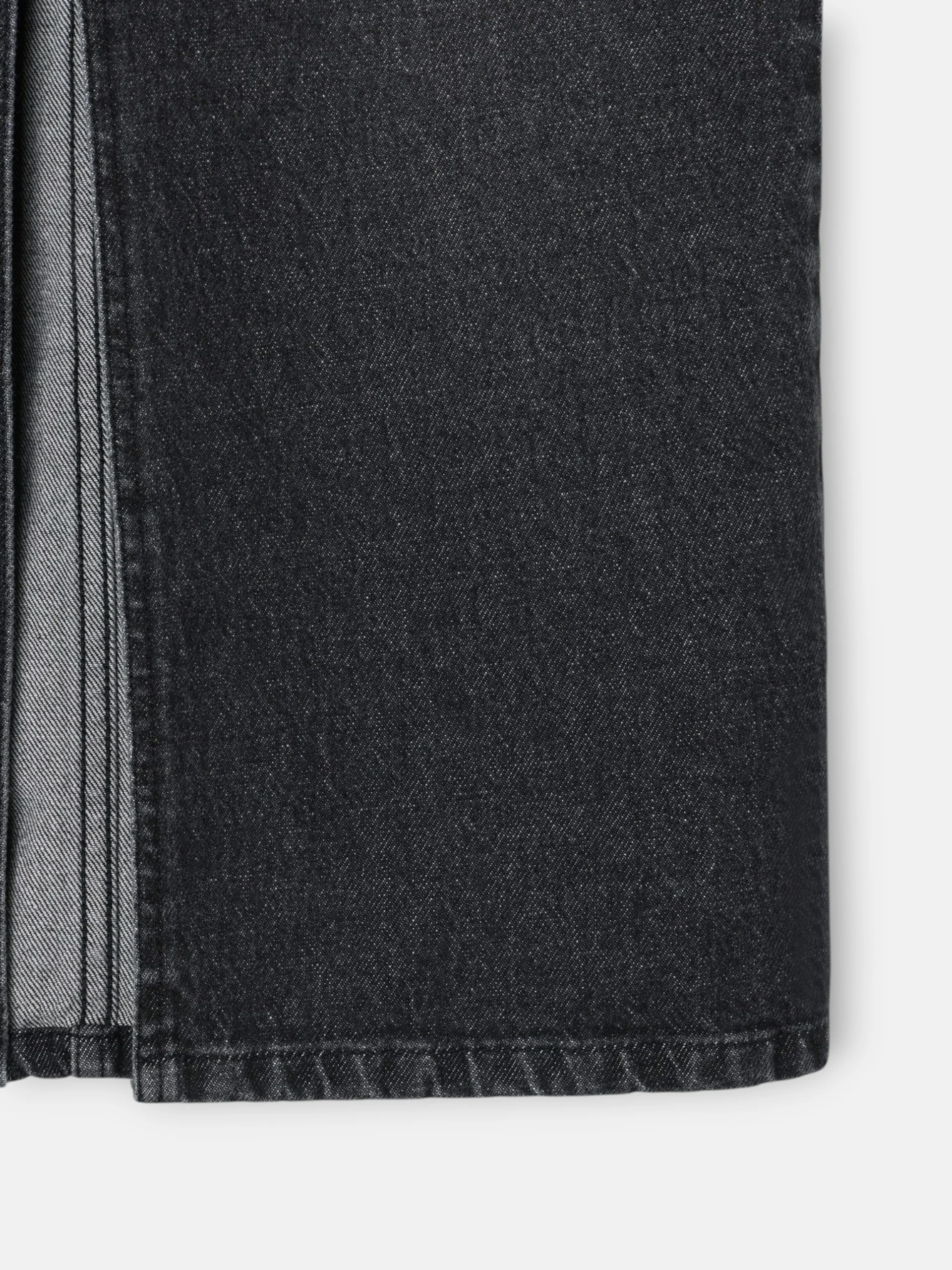 Falda midi recta hebilla denim gris - Image 7