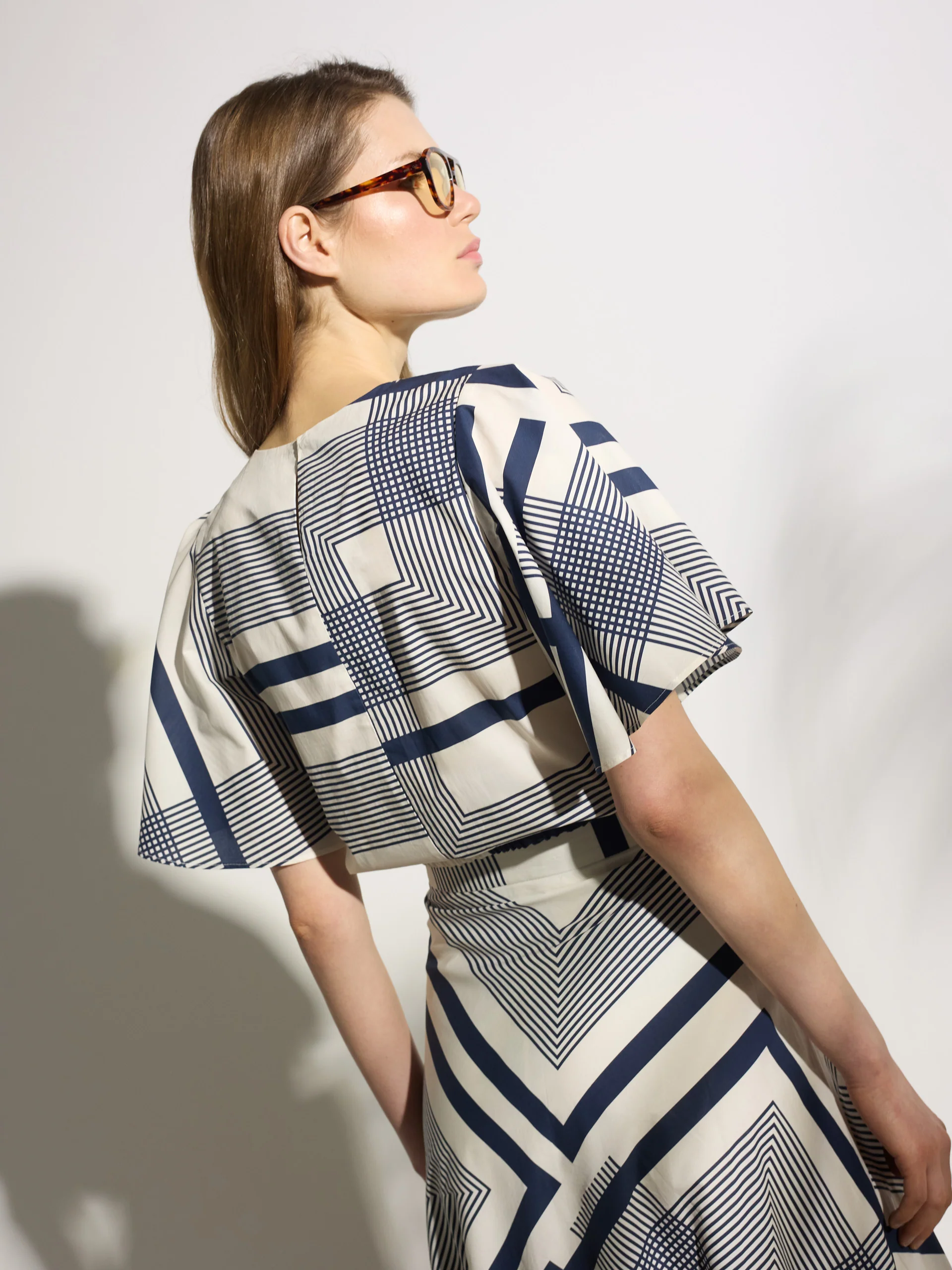 Falda midi unique estampado azul - Image 7