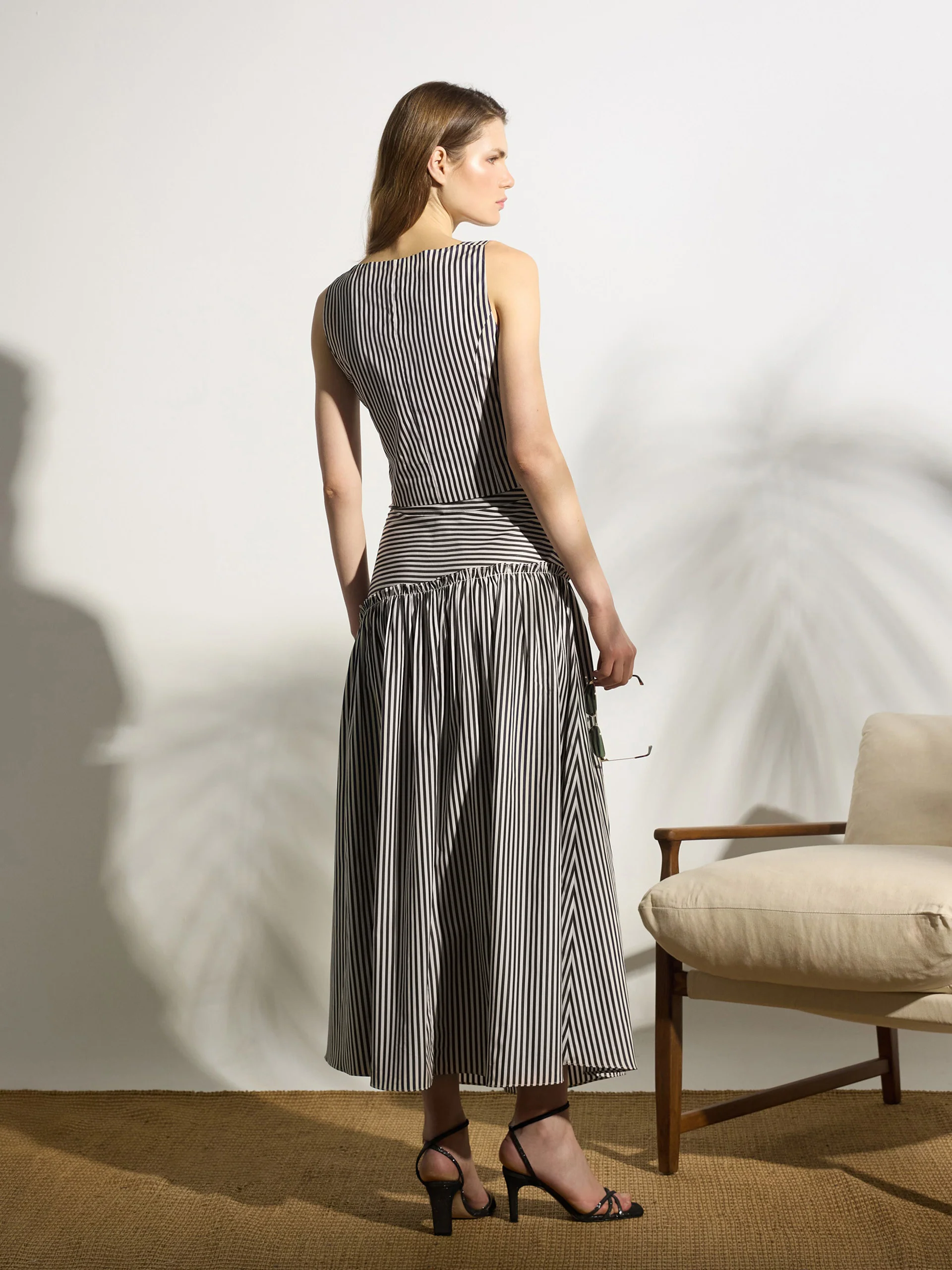 Falda midi unique rayas azul marino - Image 6