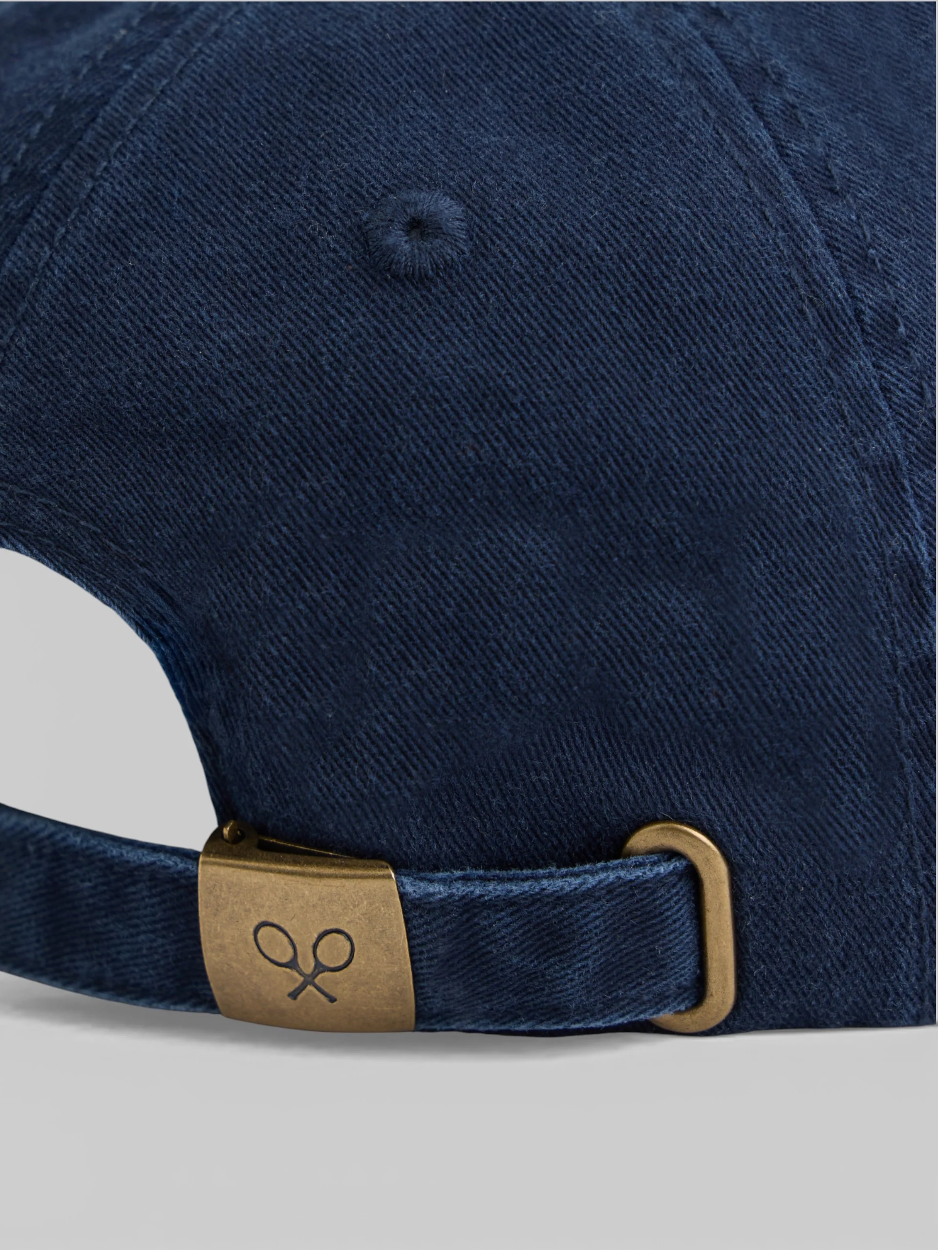 Gorra raqueta relieve azul marino - Image 3