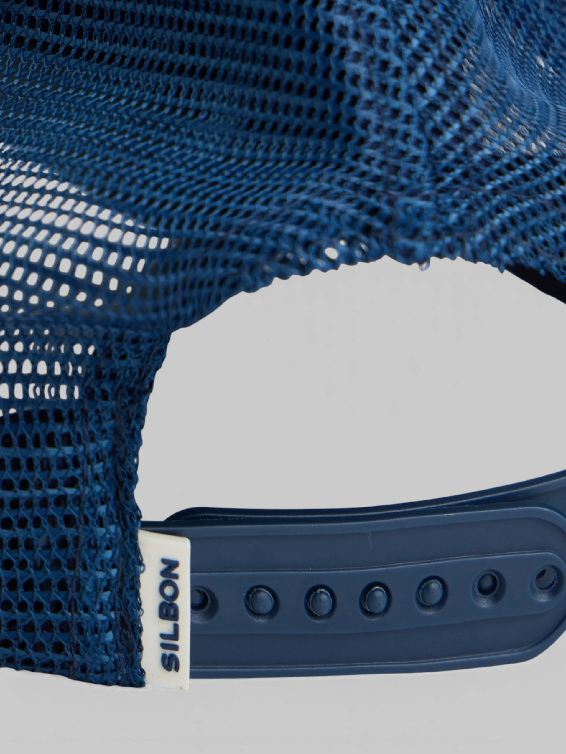 Gorra trucker chase the vibe azul marino - Image 4