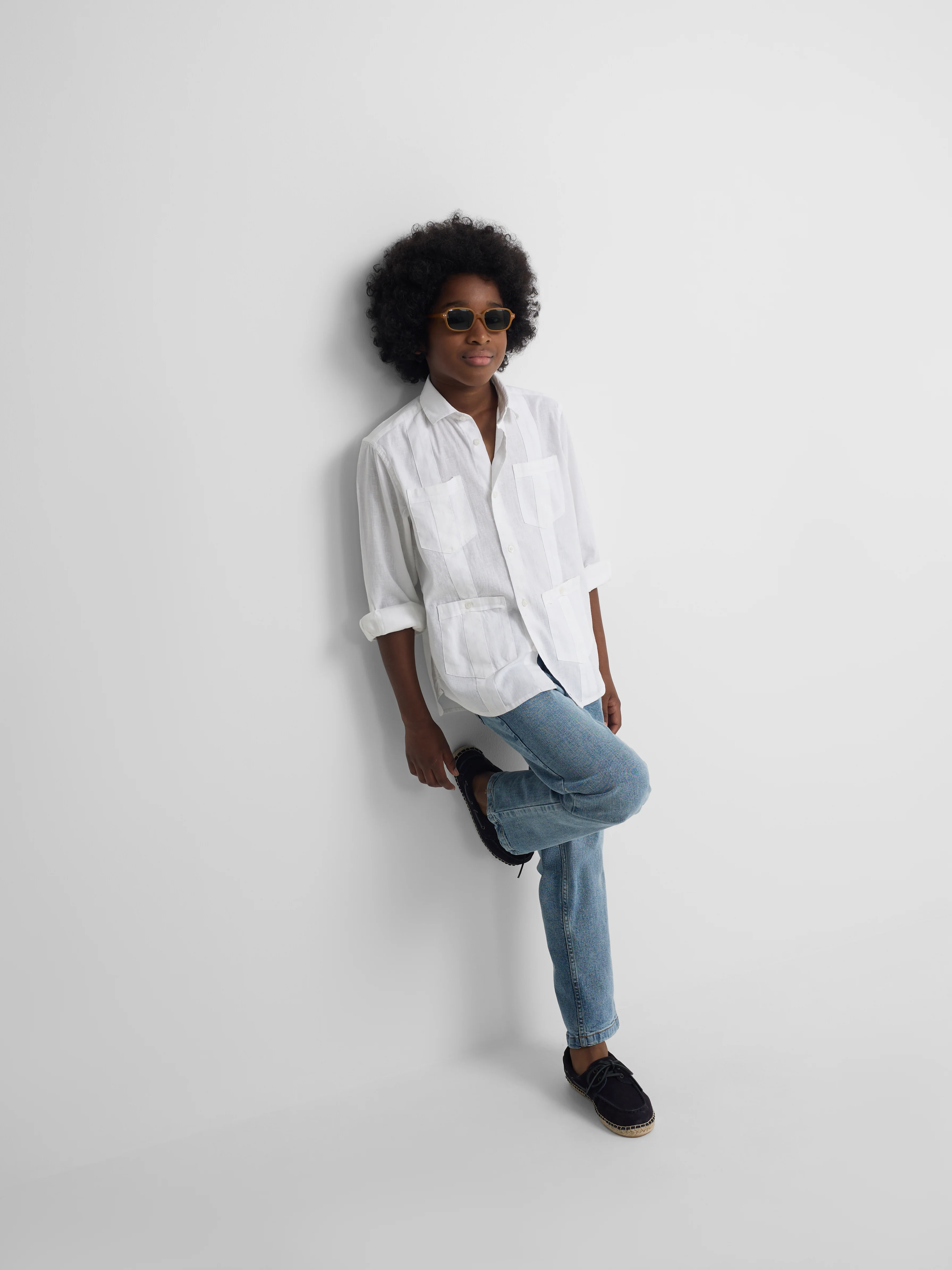 Guayabera sport kids lino blanco - Image 5