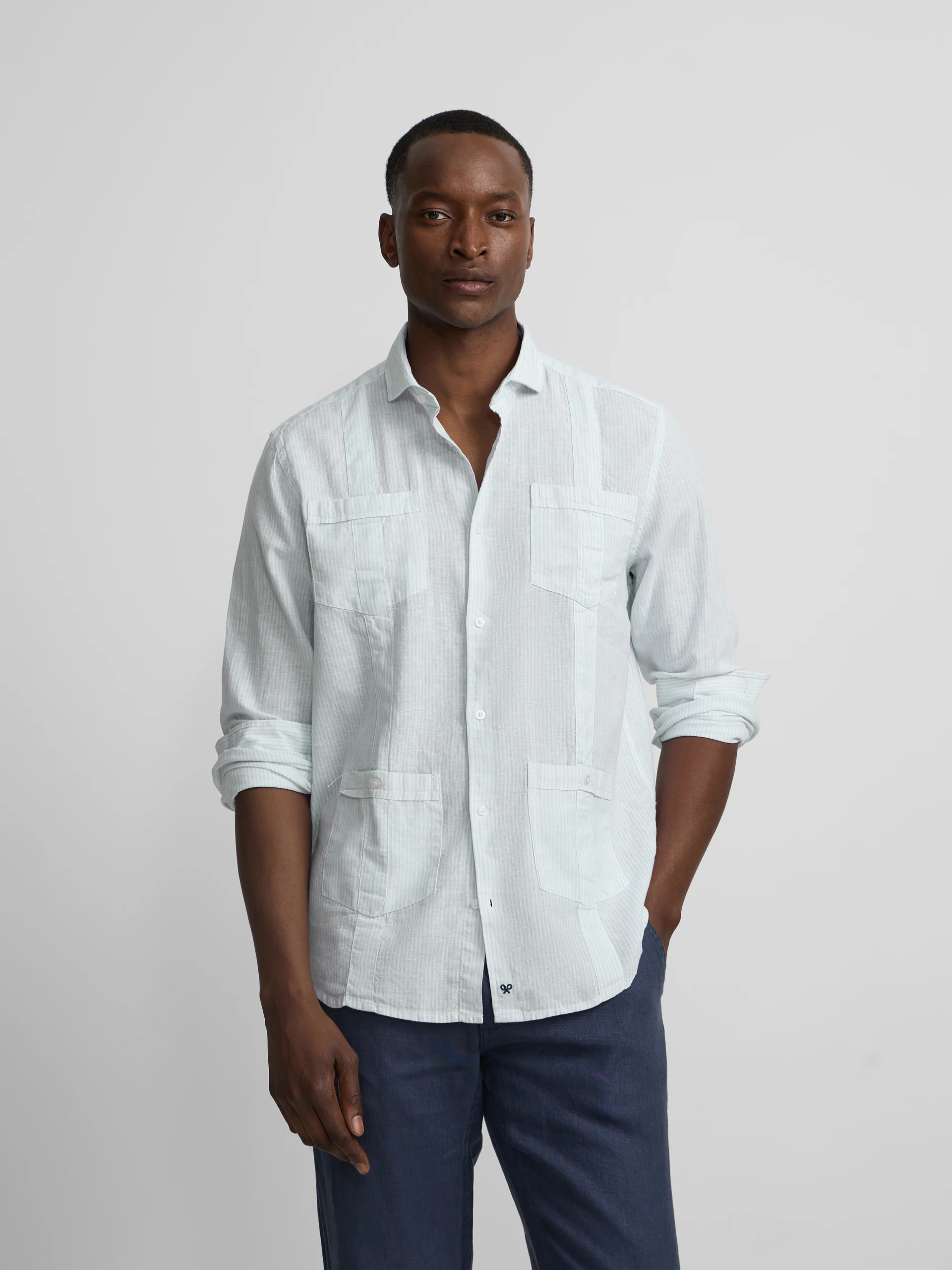 Guayabera sport lino rayas verdes - Image 3