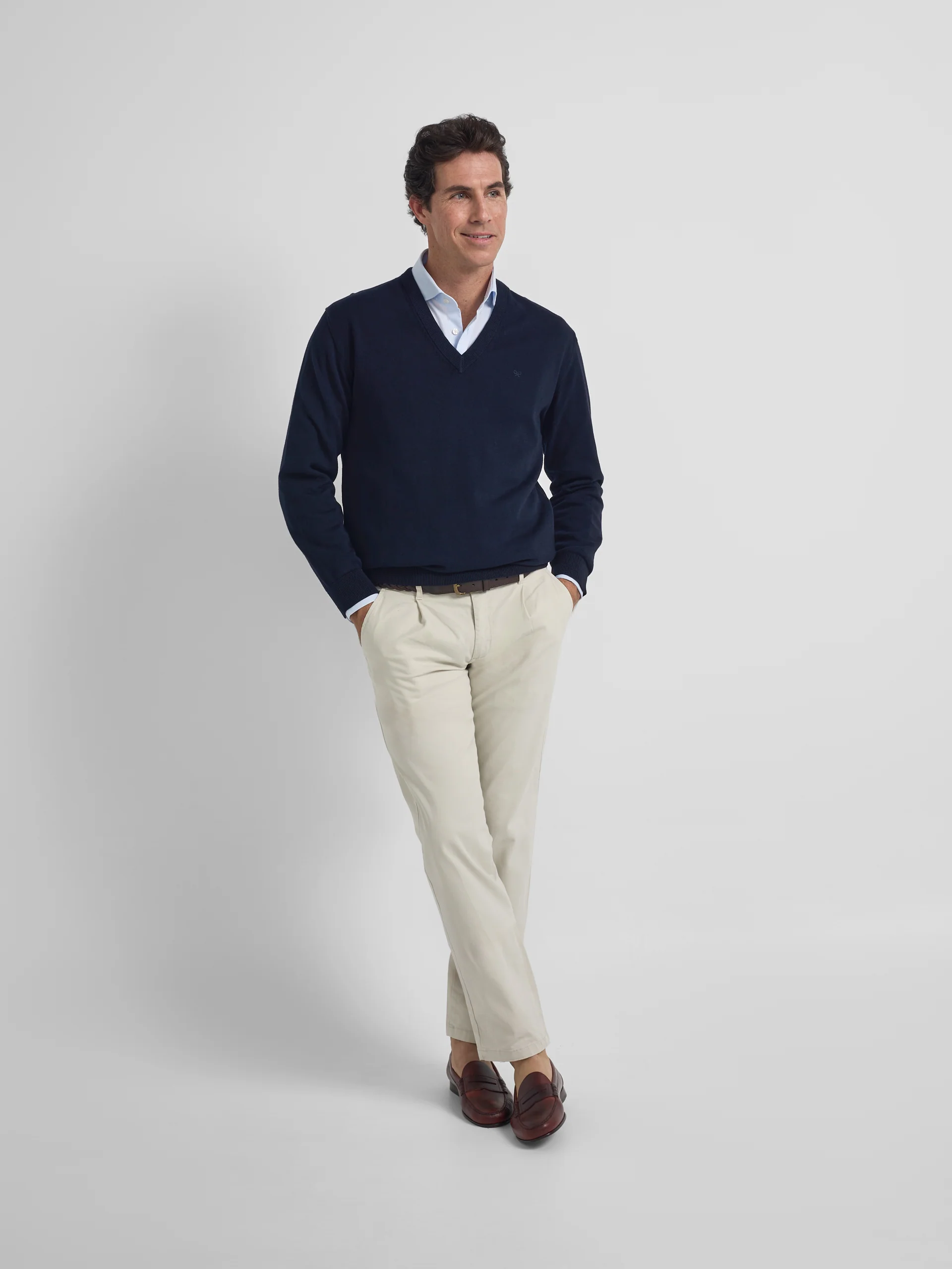 Jersey cuello pico business azul marino - Image 6