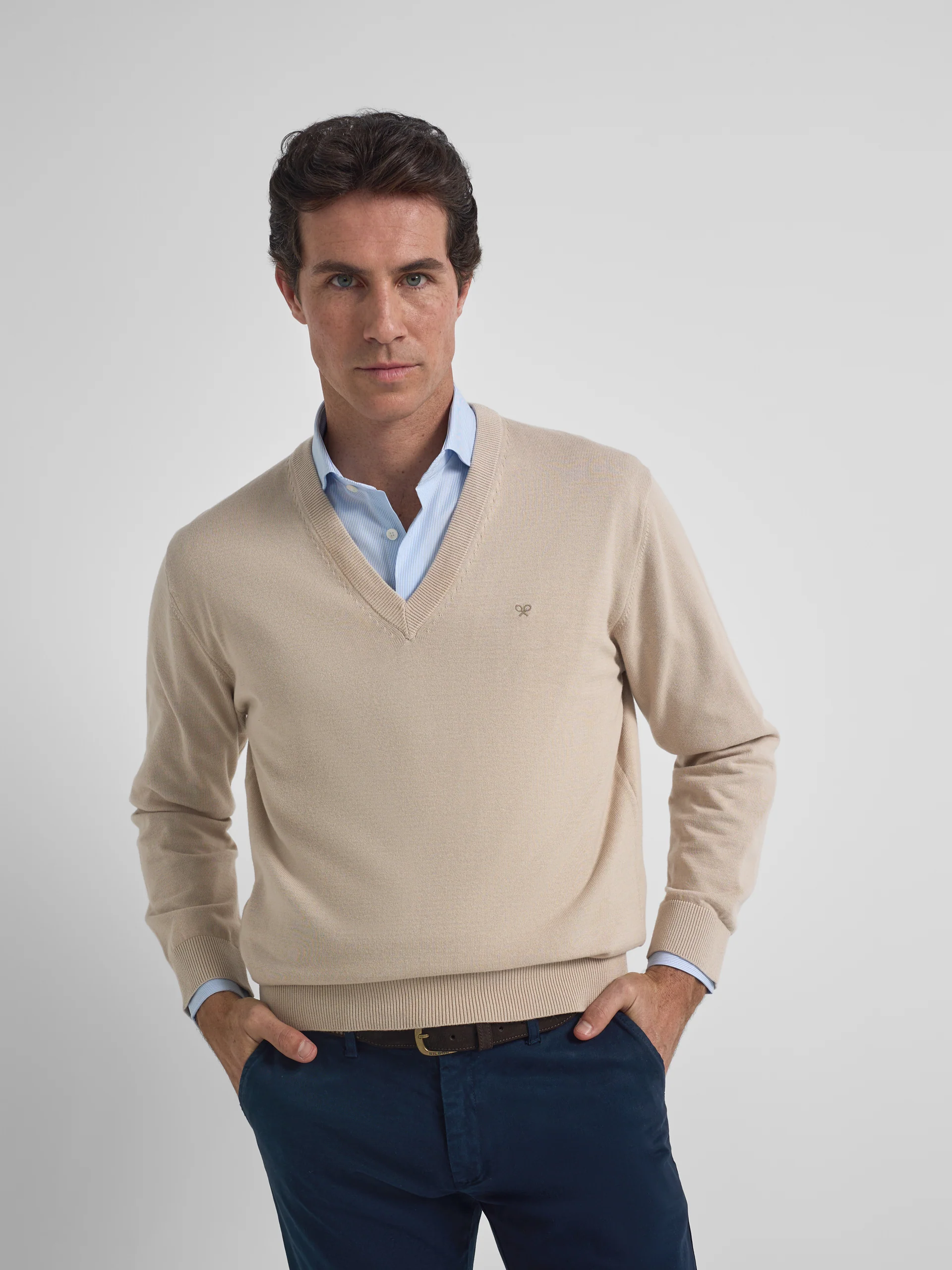 Jersey cuello pico business beige - Image 3