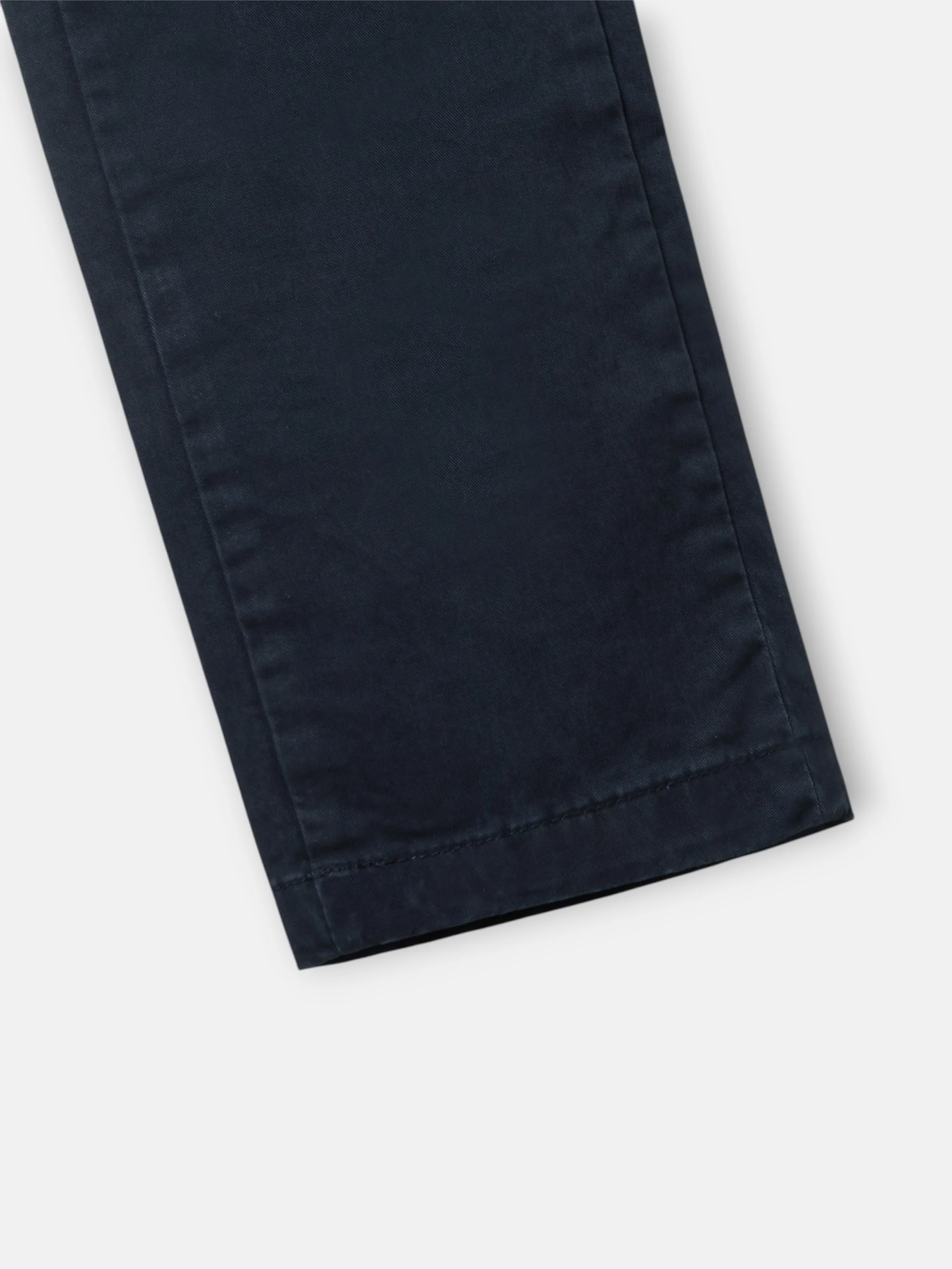 Pantalon cargo casual azul marino - Image 9