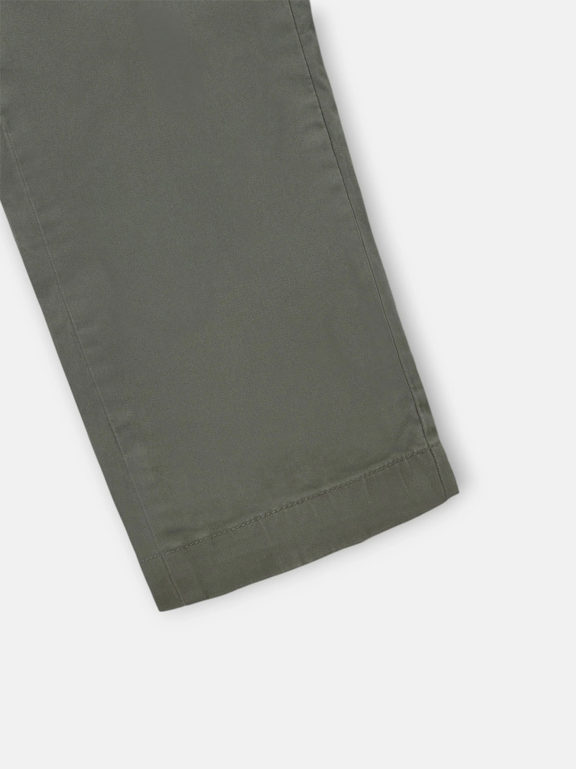 Pantalon cargo casual verde - Image 9