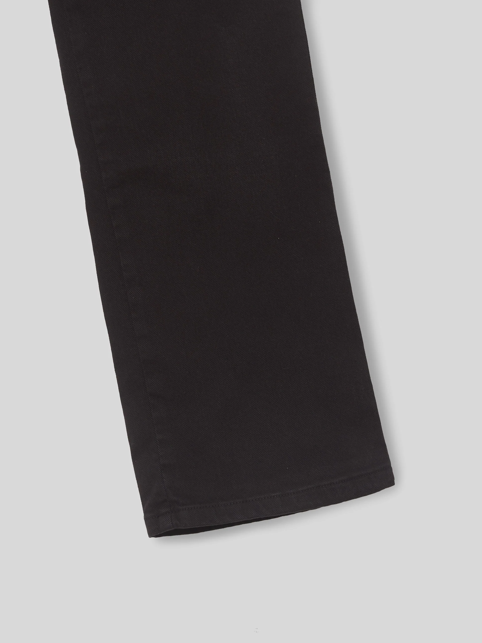 Pantalon culotte negro - Image 11