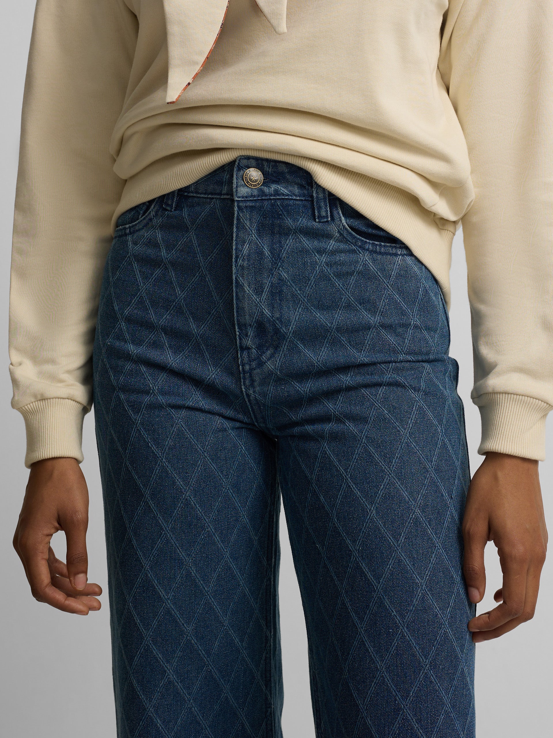 Pantalon denim estampado rombos azul - Image 4