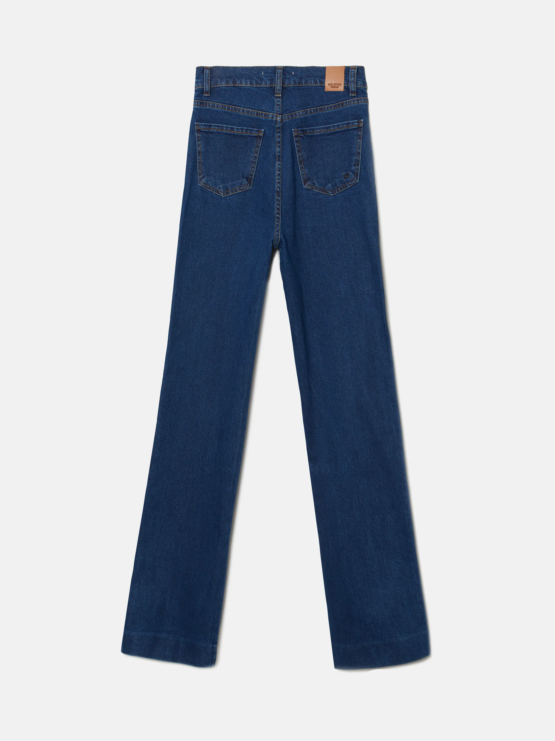 Pantalon denim flare bolsillos - Image 4