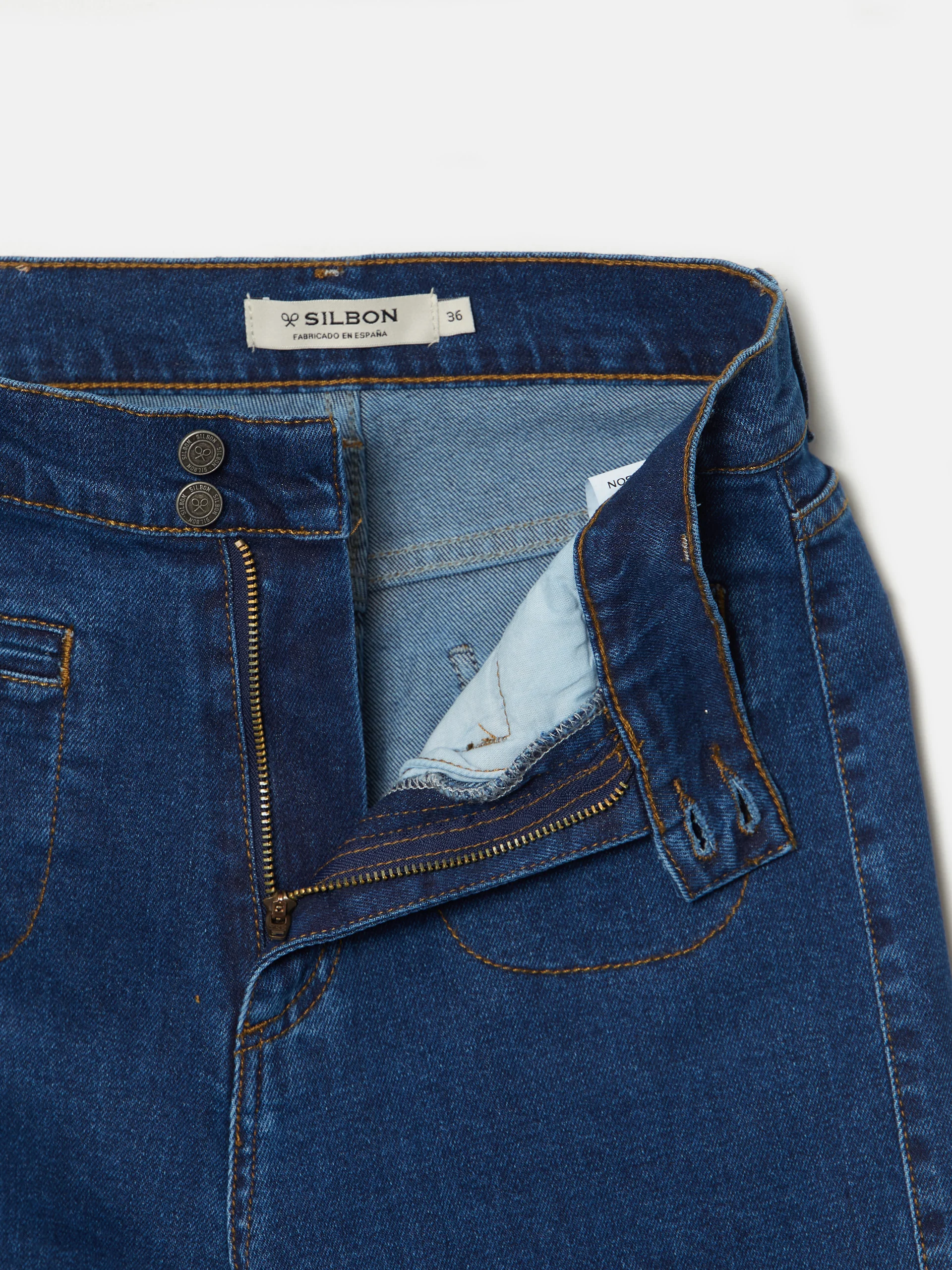 Pantalon denim flare bolsillos - Image 5