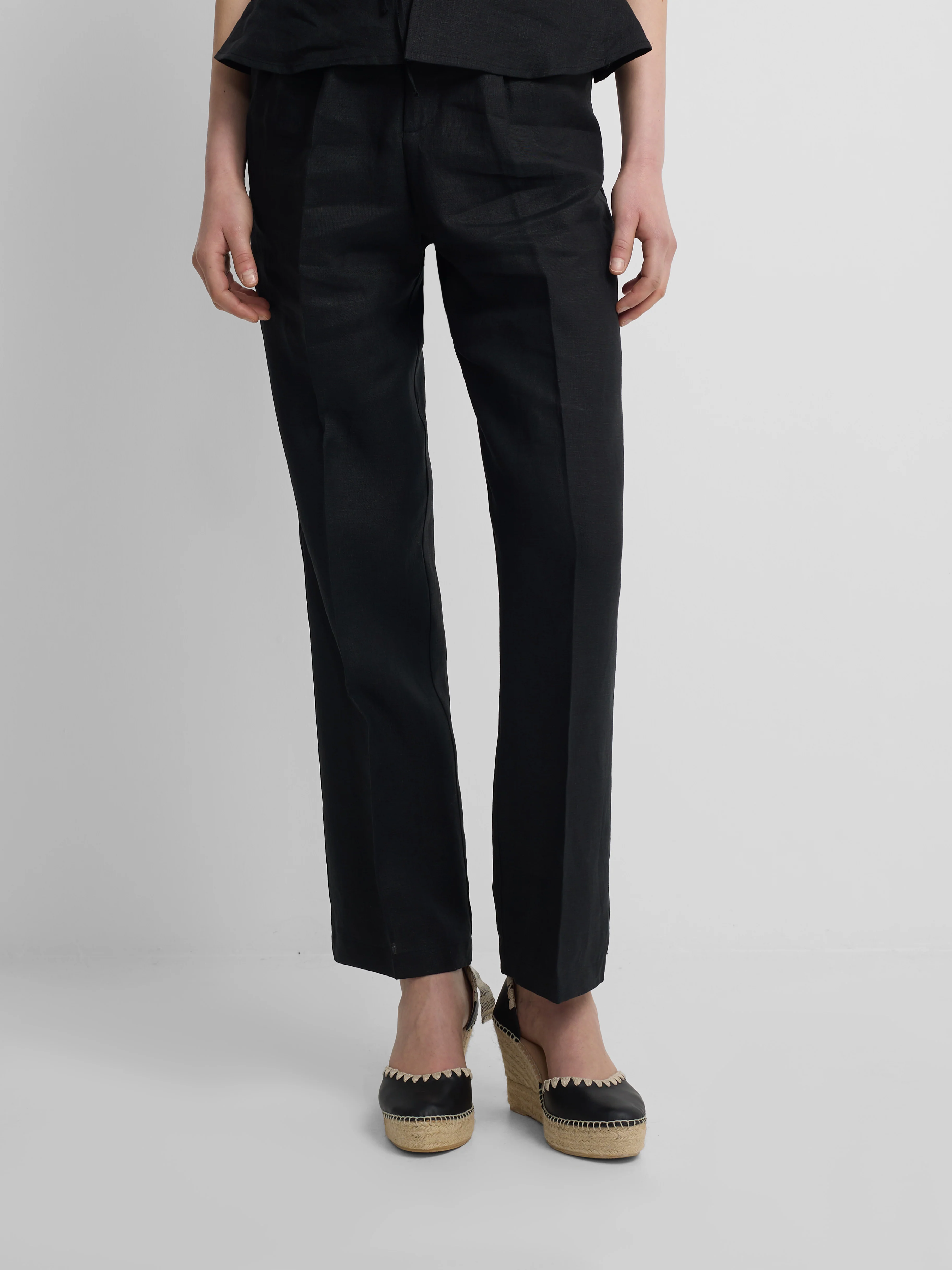 Pantalon lino negro - Image 4