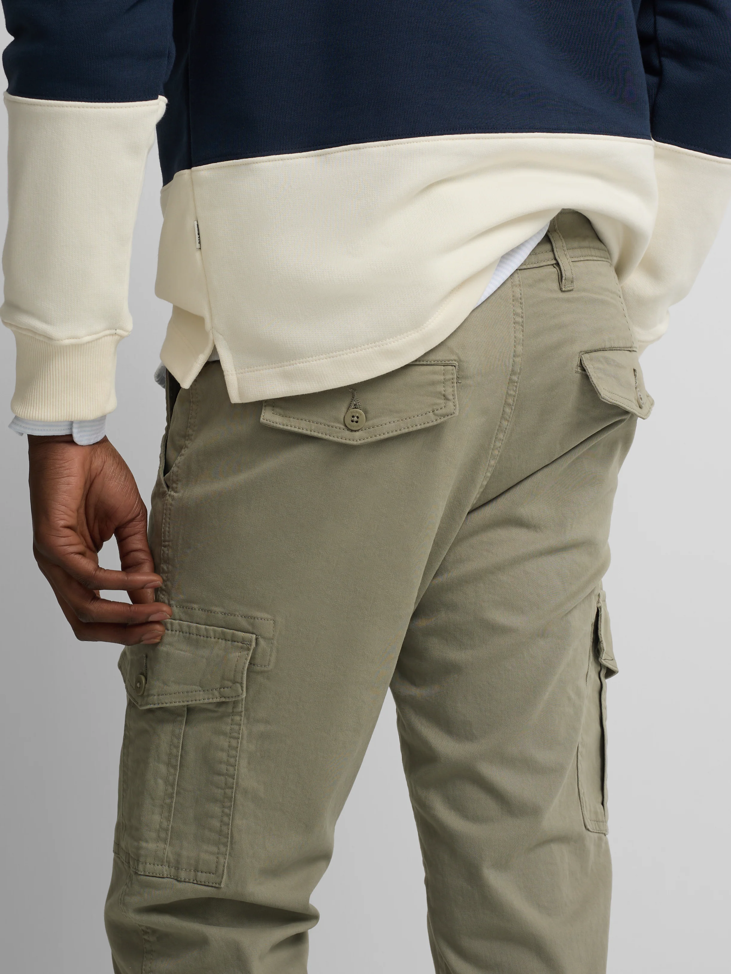 Pantalon sport cargo verde medio - Image 6