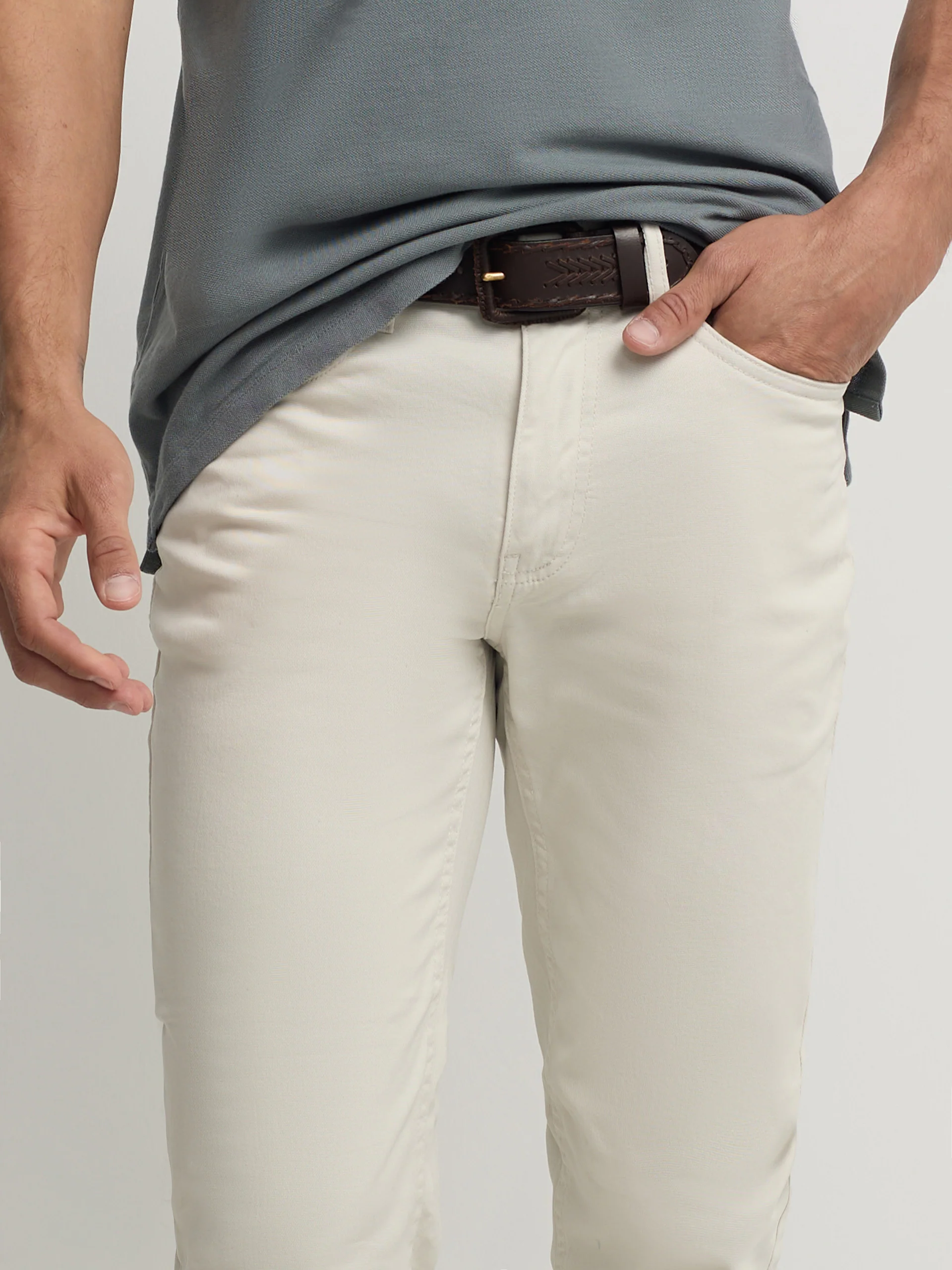 Pantalon sport cinco bolsillos piedra - Image 3