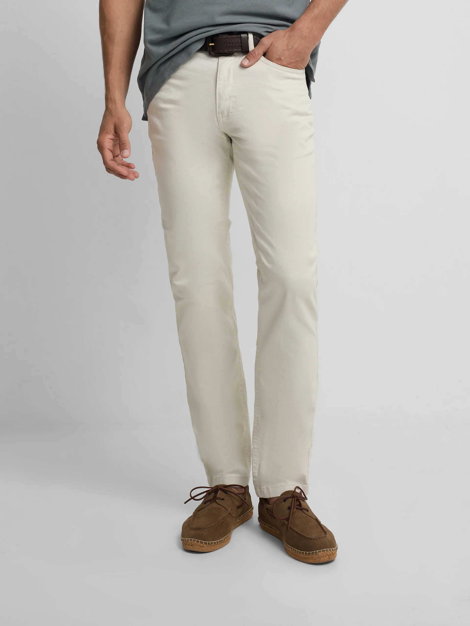 Pantalon sport cinco bolsillos piedra - Image 4