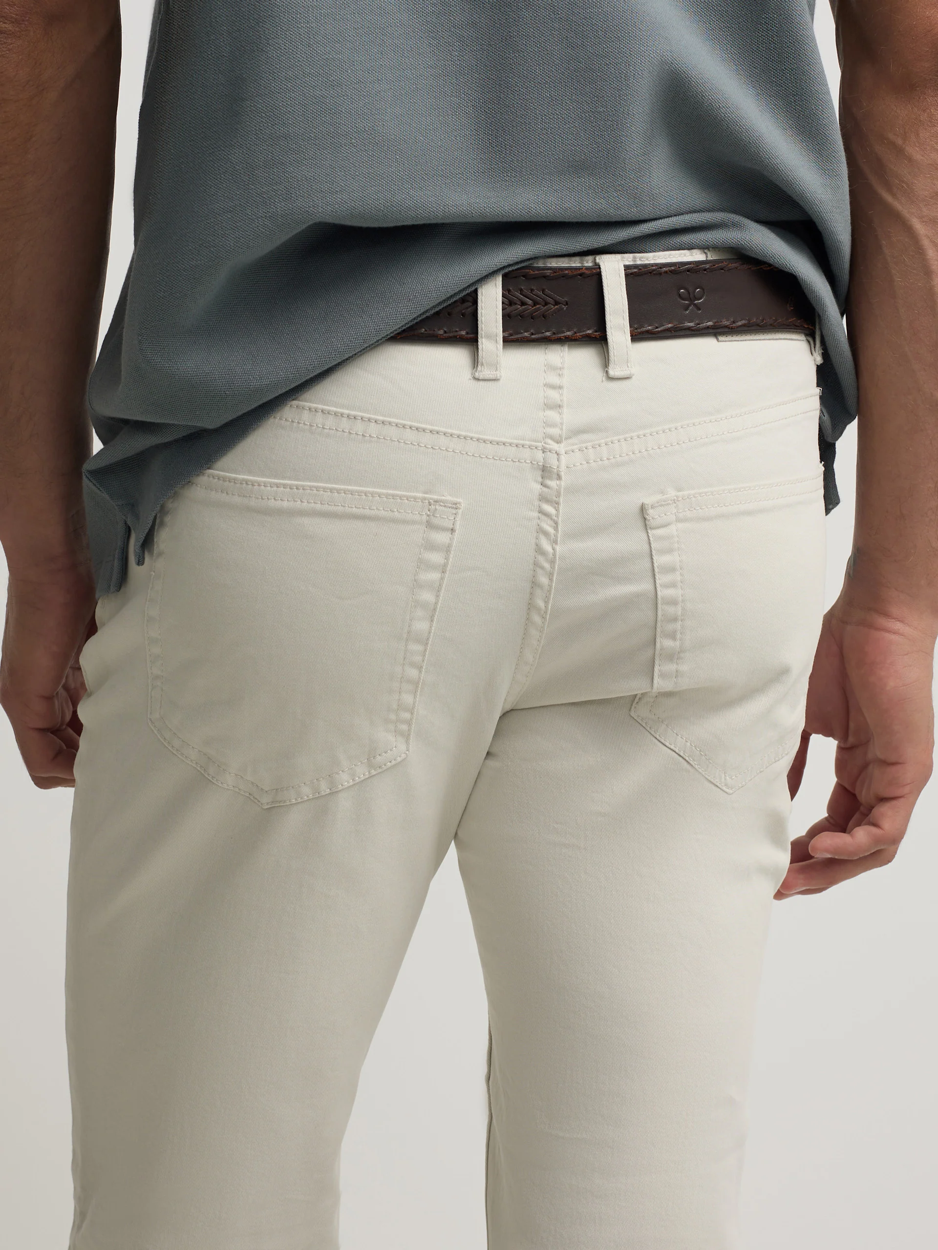 Pantalon sport cinco bolsillos piedra - Image 7