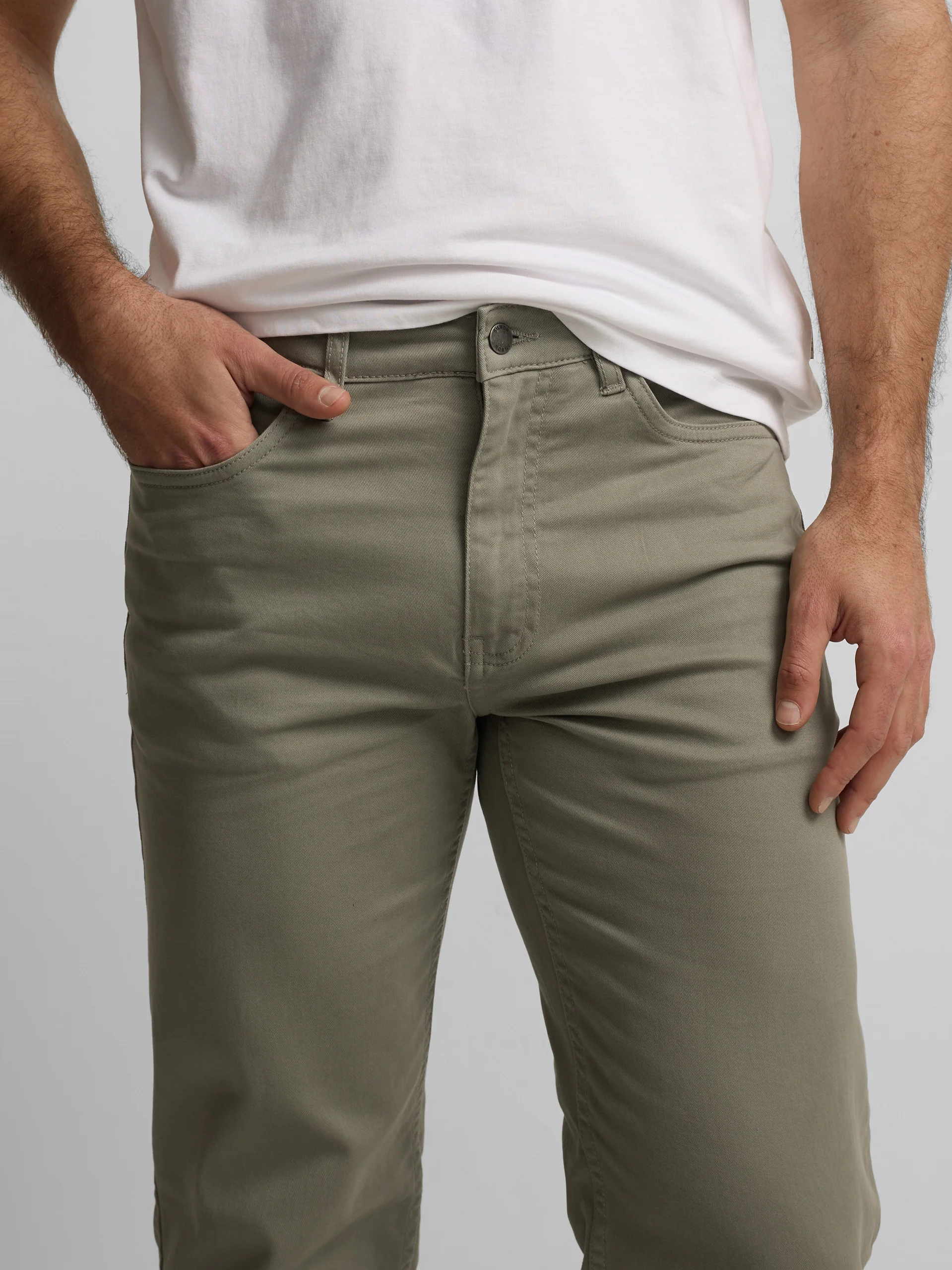 Pantalon sport cinco bolsillos verde medio - Image 4