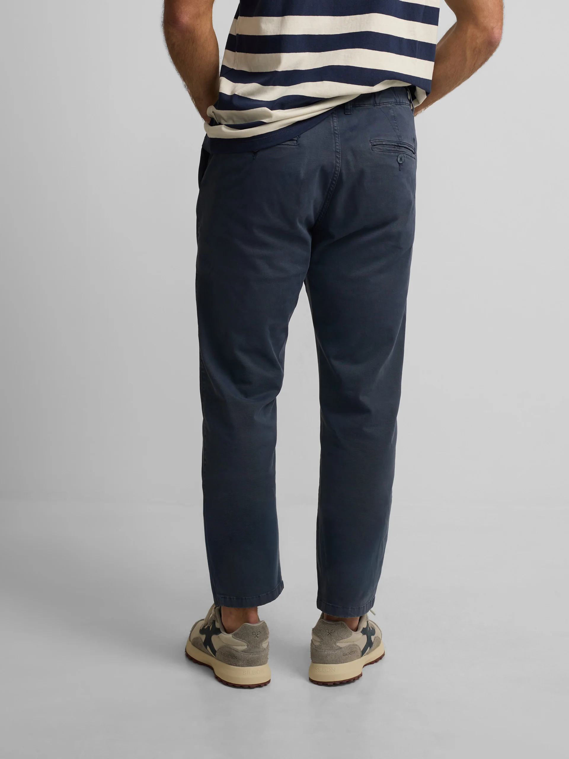 Pantalon sport jogger azul indigo - Image 6