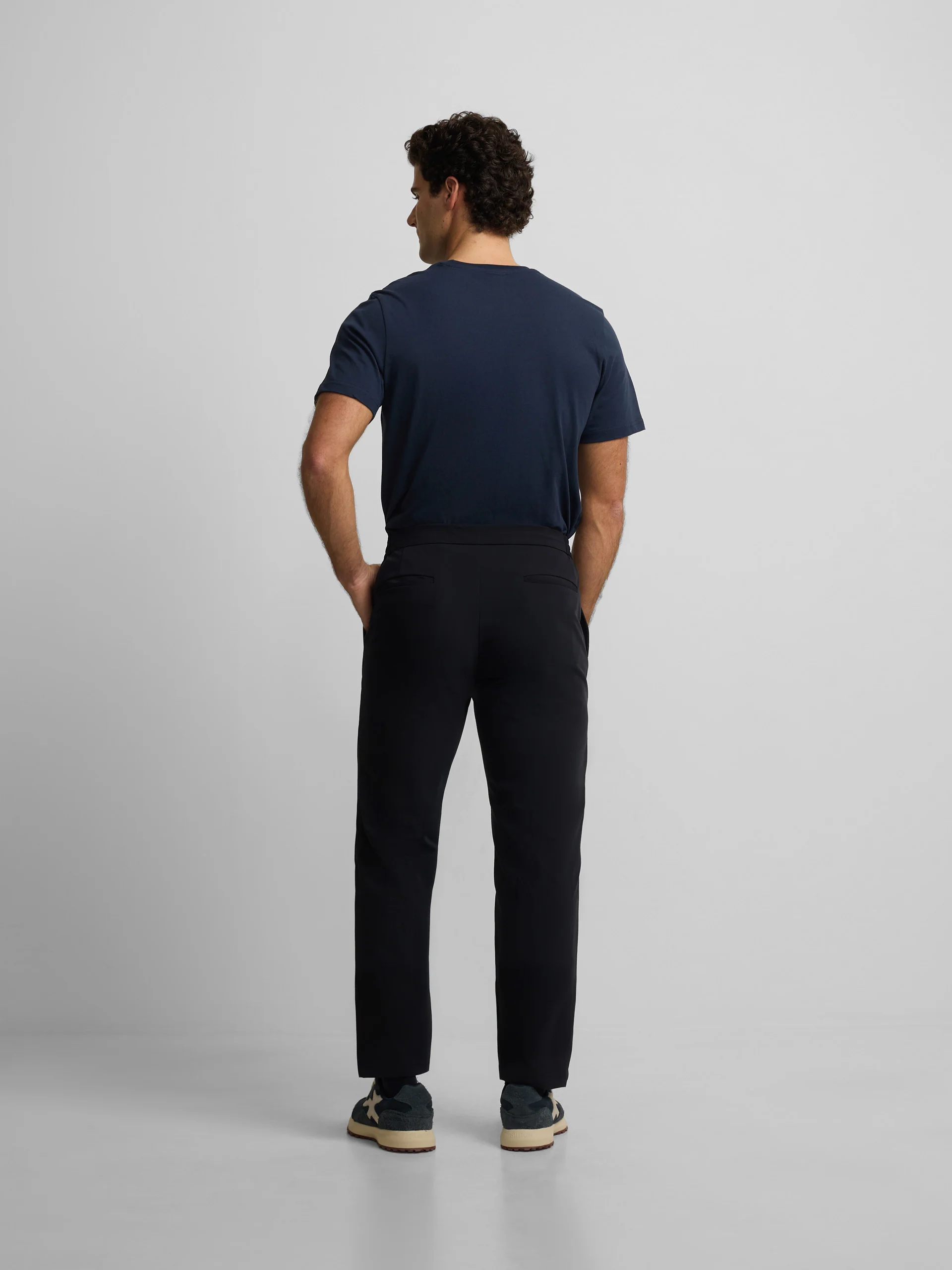 Pantalon tecnico azul marino - Image 4