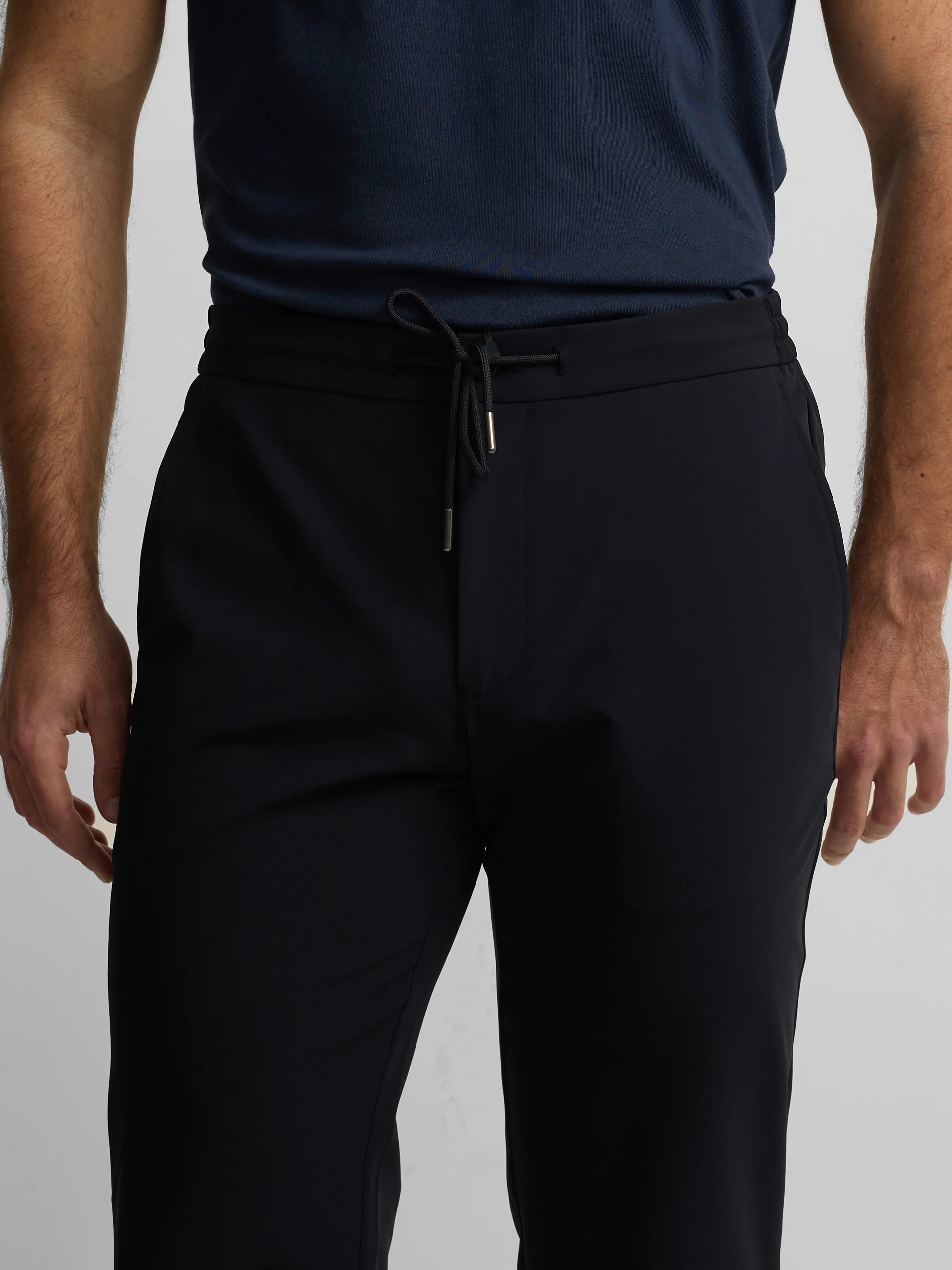 Pantalon tecnico azul marino - Image 7