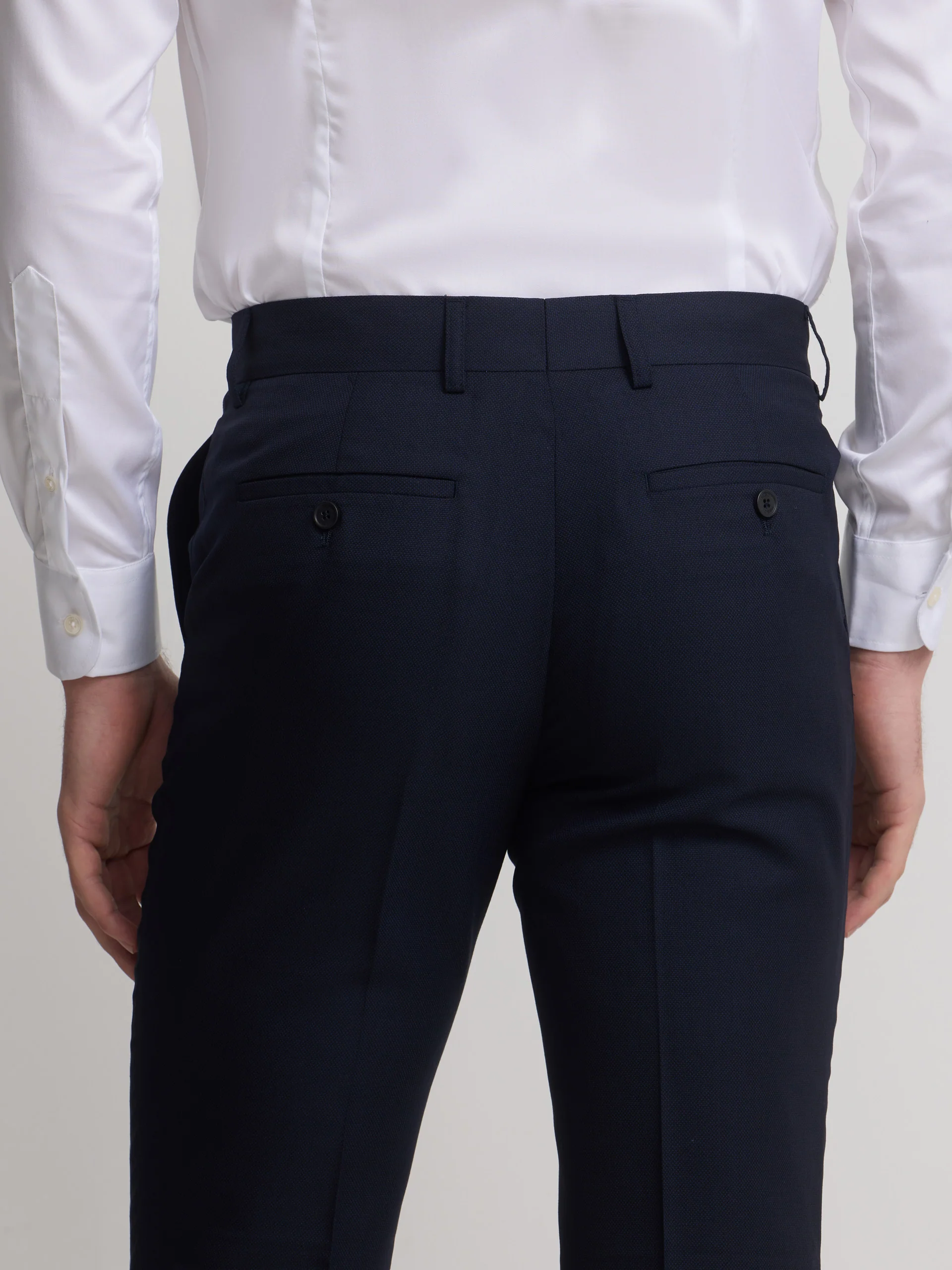 Pantalon traje estructura azul marino - Image 5