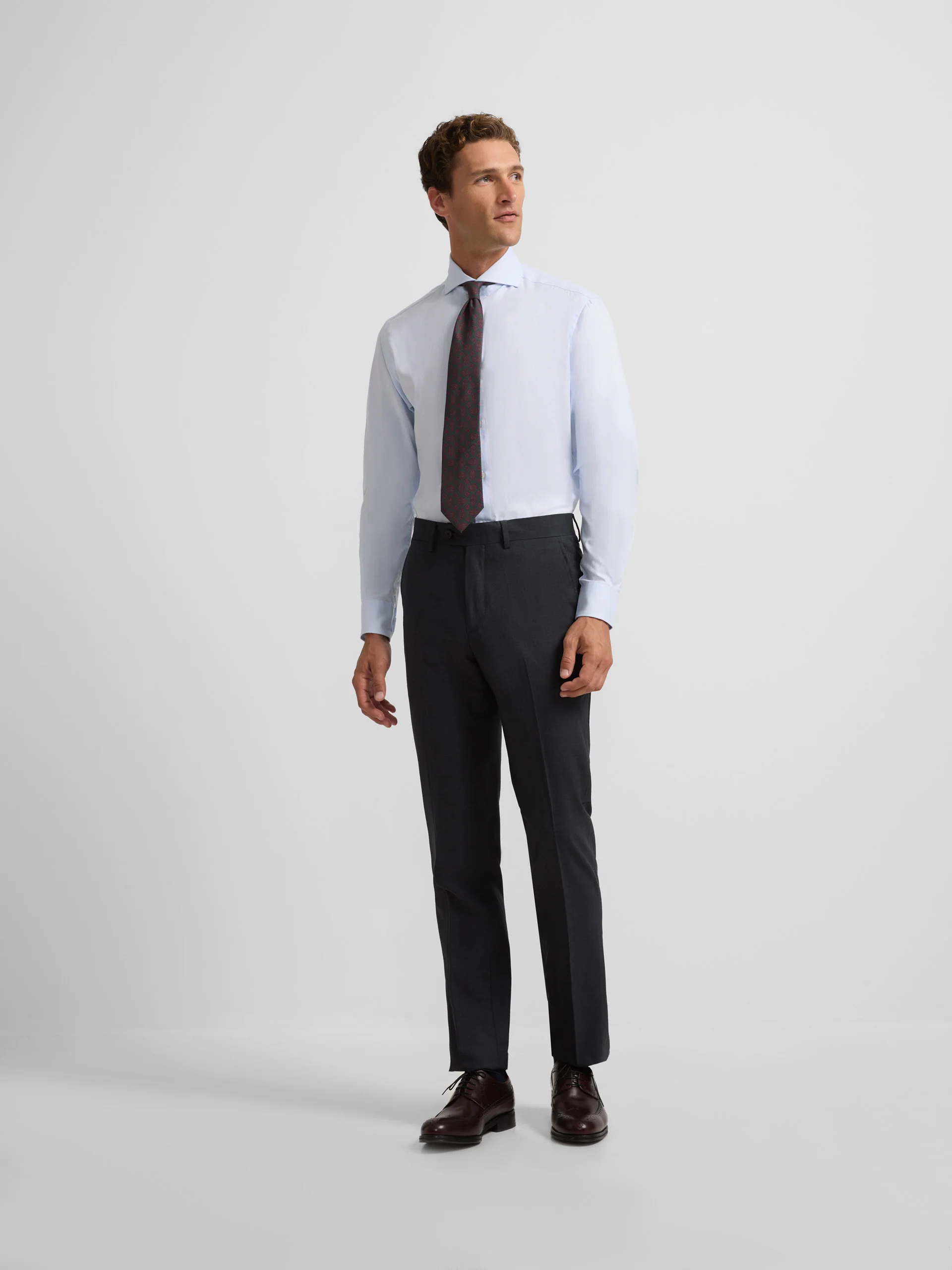 Pantalon traje natural stretch gris