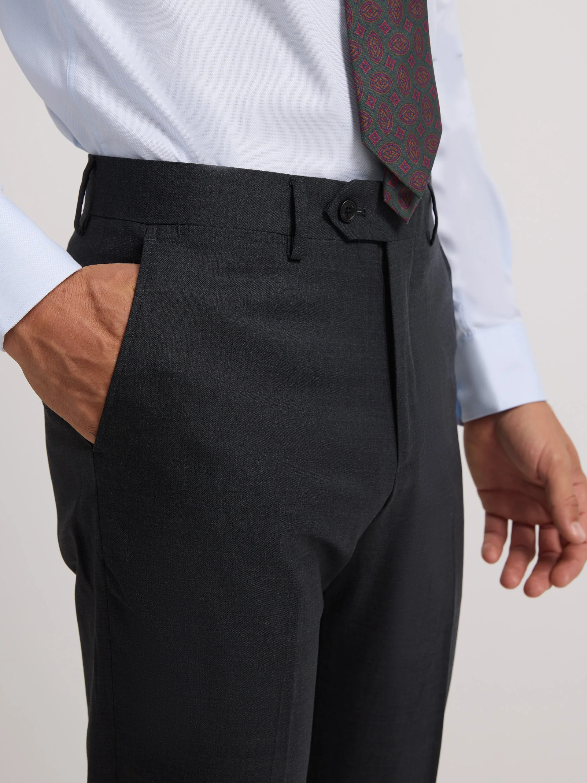 Pantalon traje natural stretch gris - Image 2