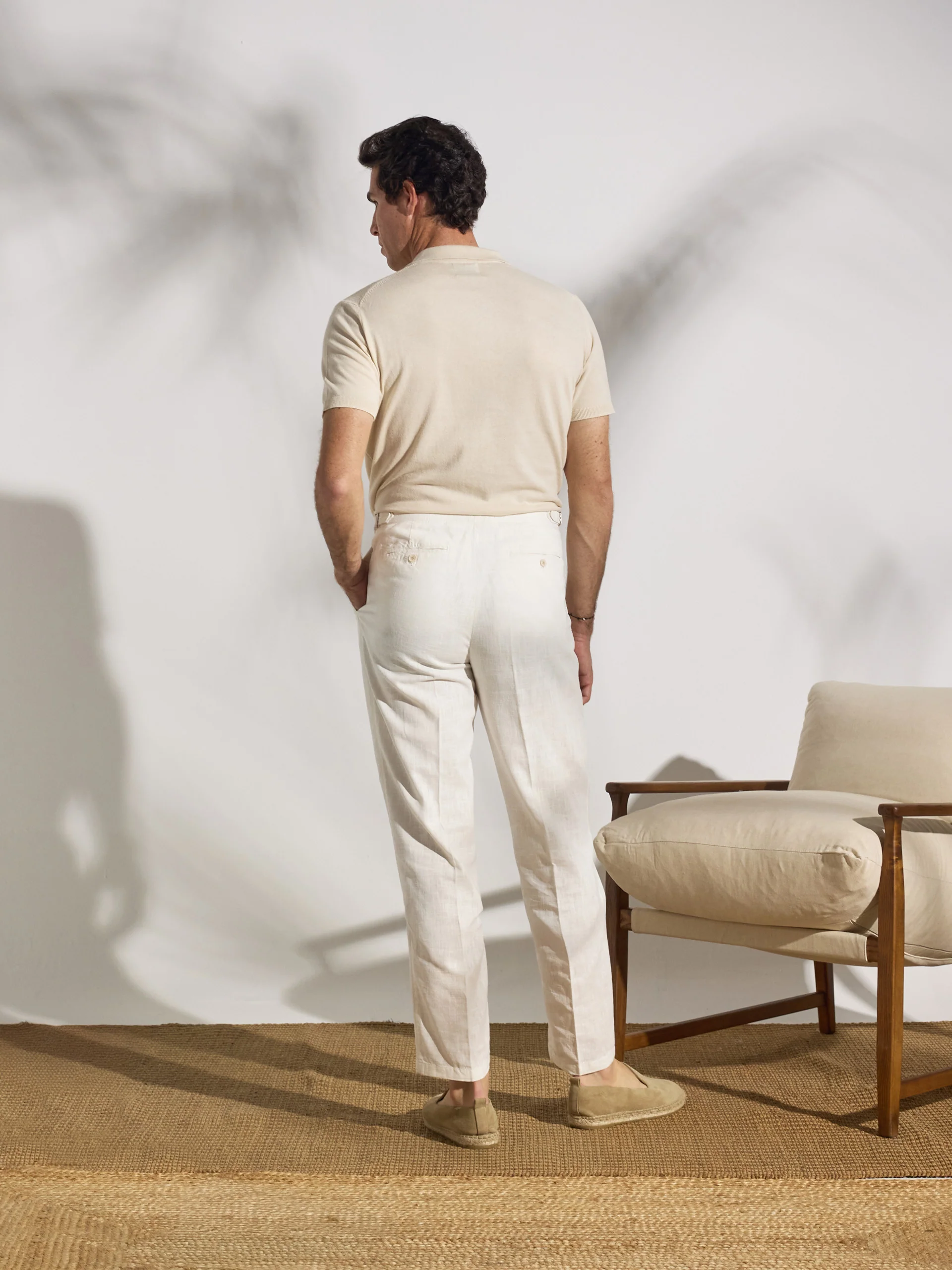 Pantalon unique pinzas beige - Image 5