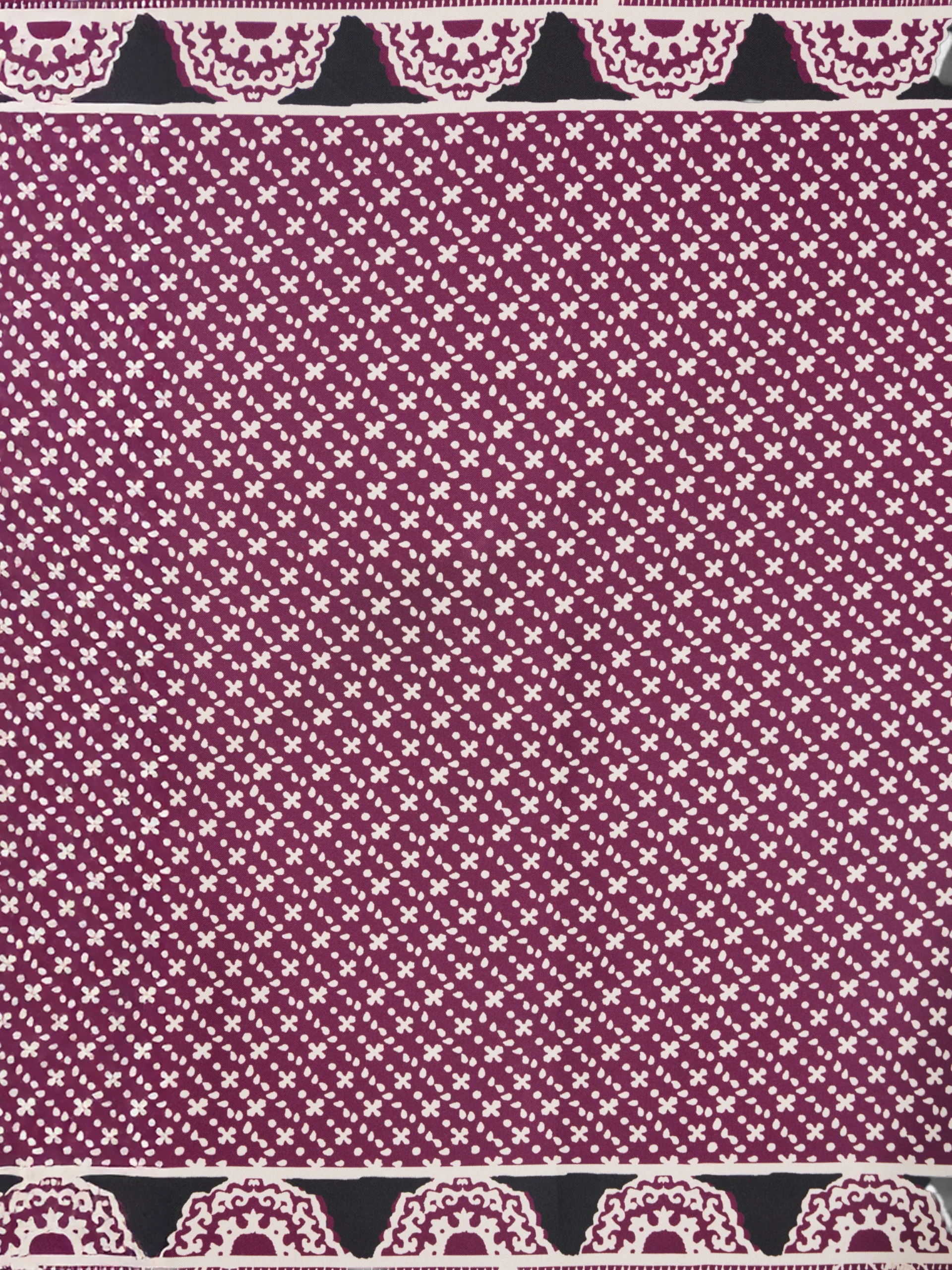Pañuelo estampado burdeos - Image 3