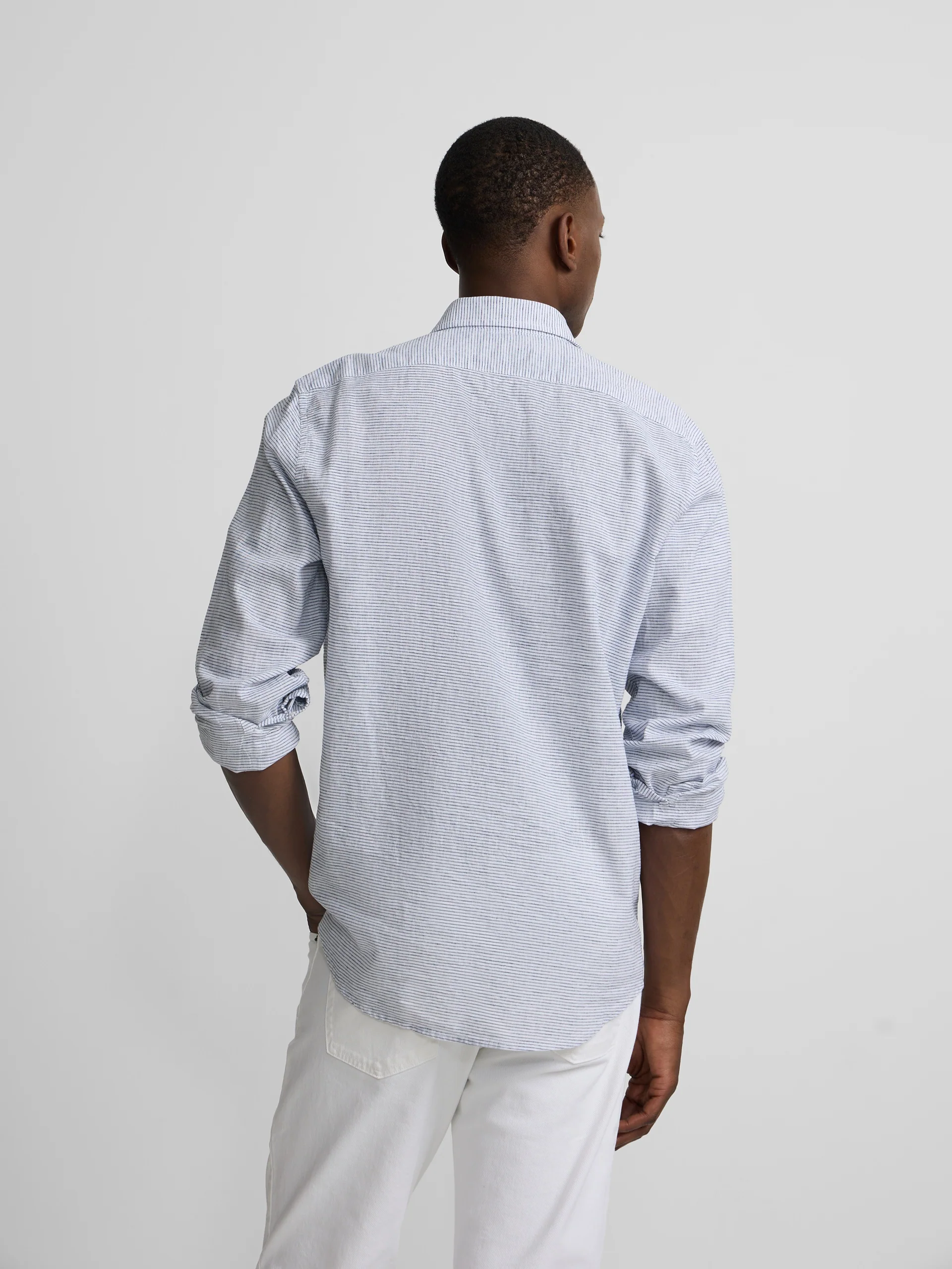 Polera sport lino rayas horizontales marino - Image 3