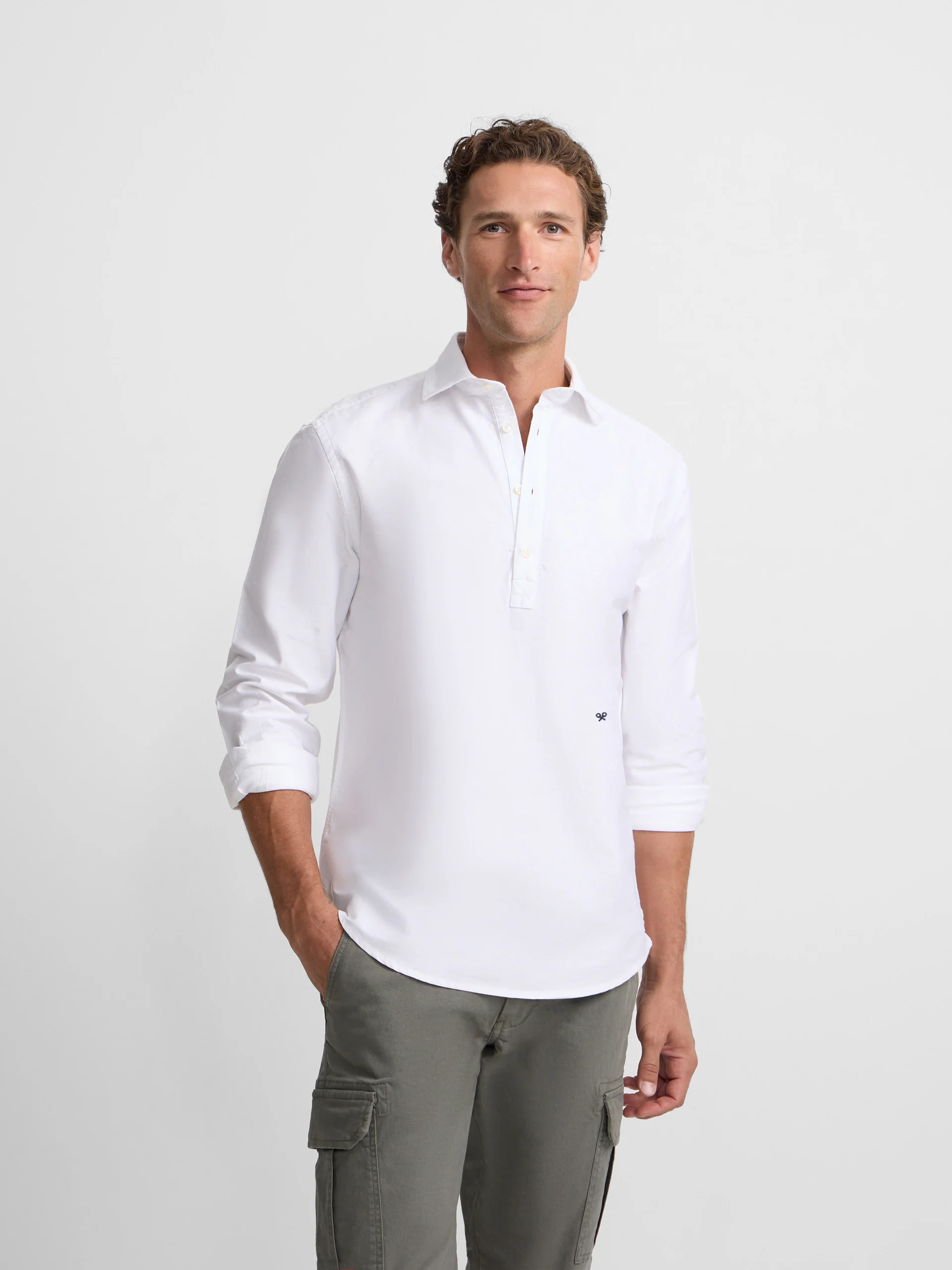 Polera sport oxford blanca - Image 3