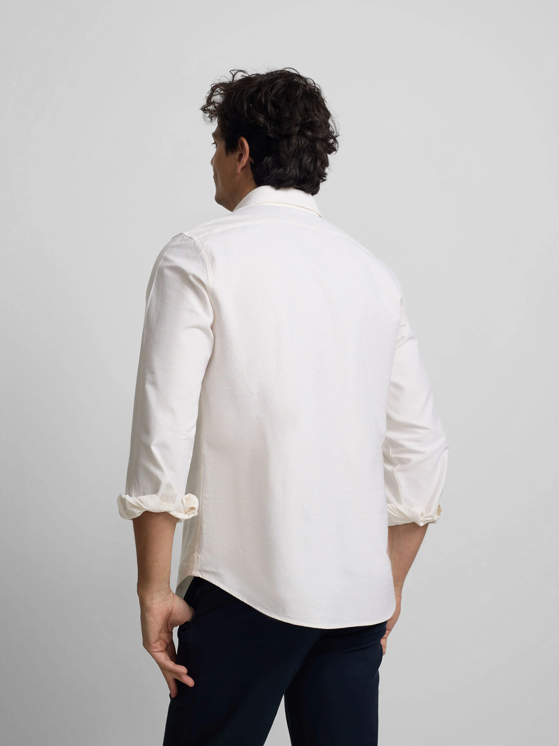 Polera sport oxford rayas amarillas - Image 4