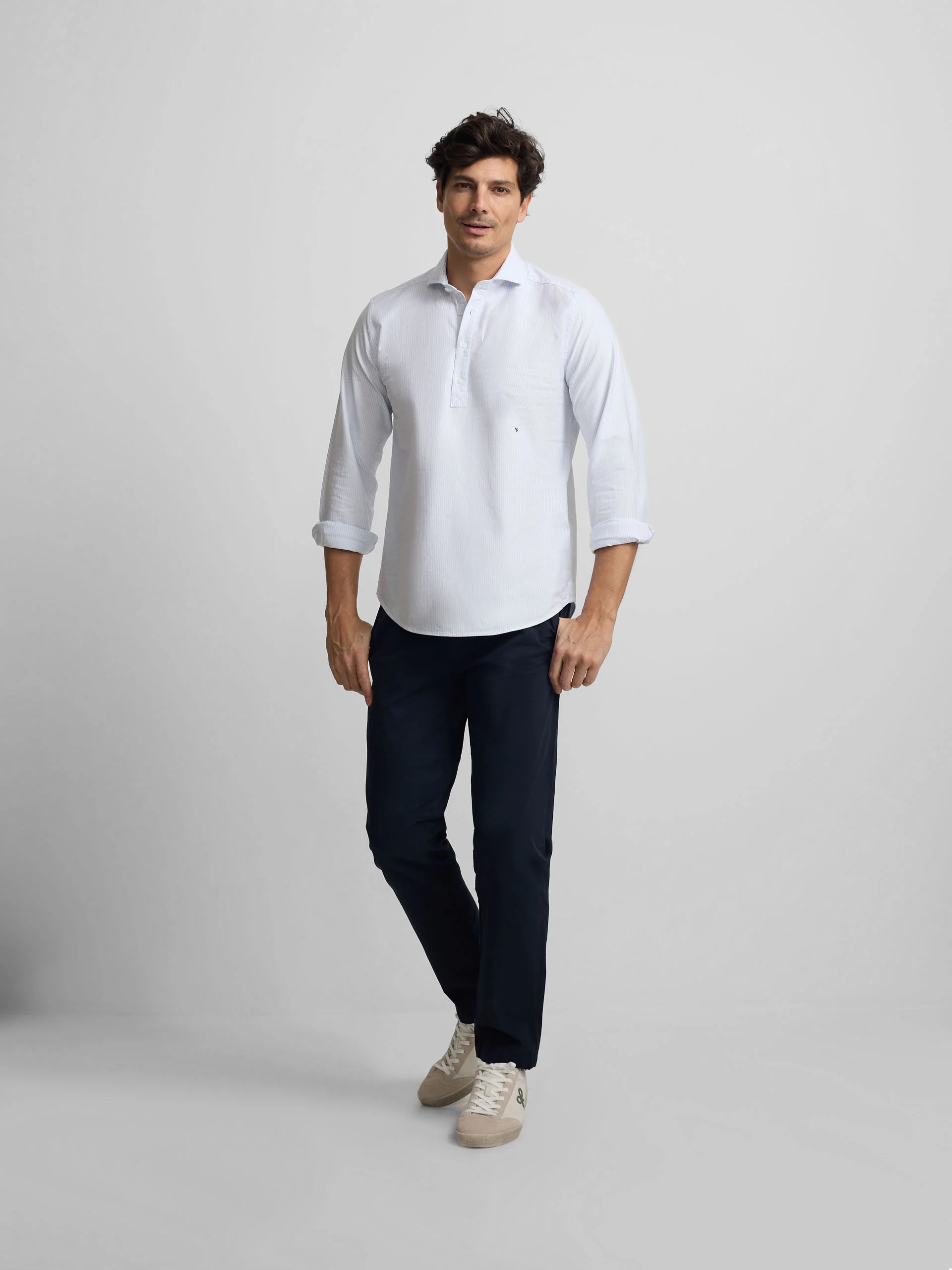 Polera sport oxford rayas celeste - Image 4