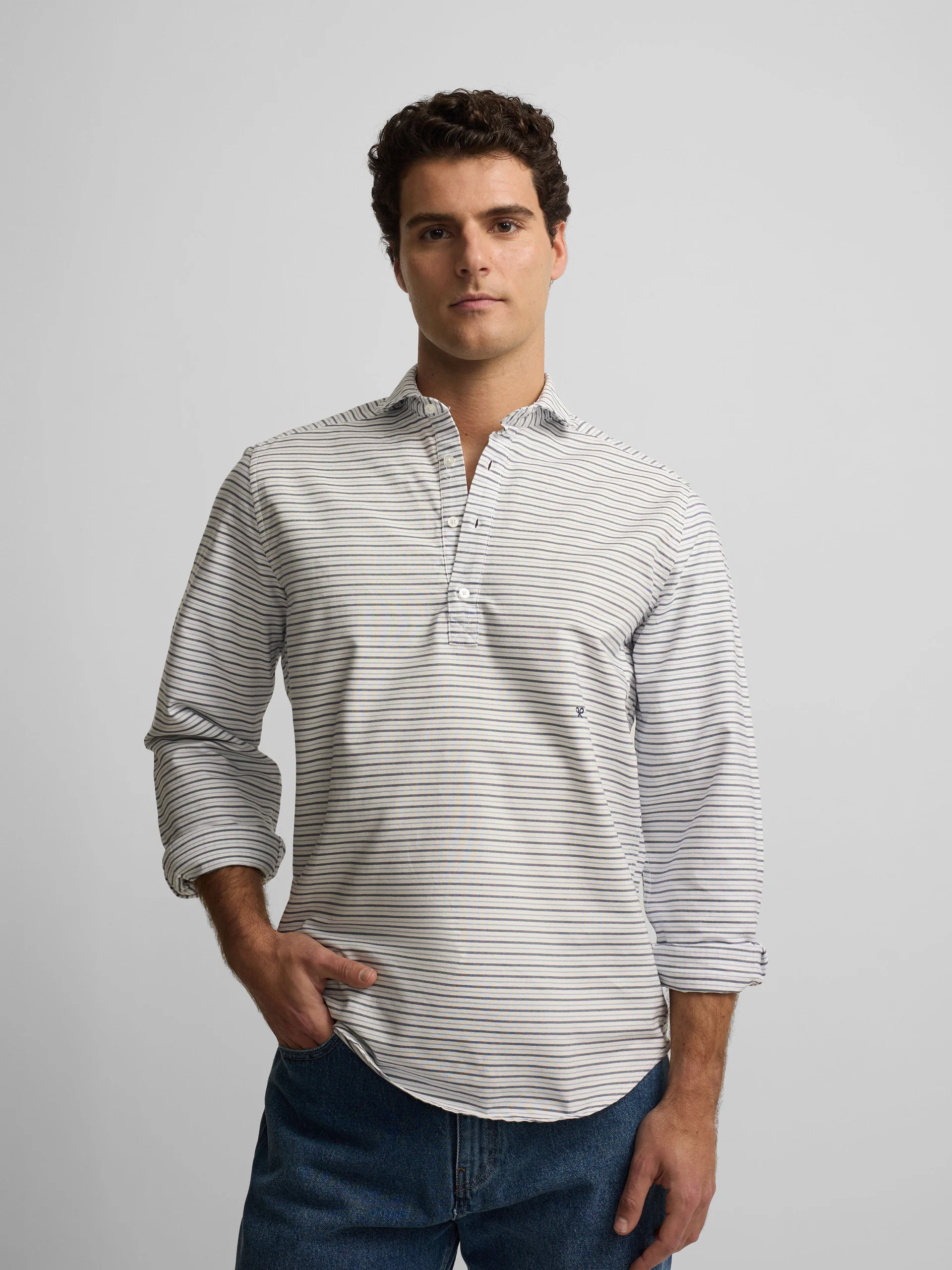Polera sport oxford rayas multicolor azules - Image 2