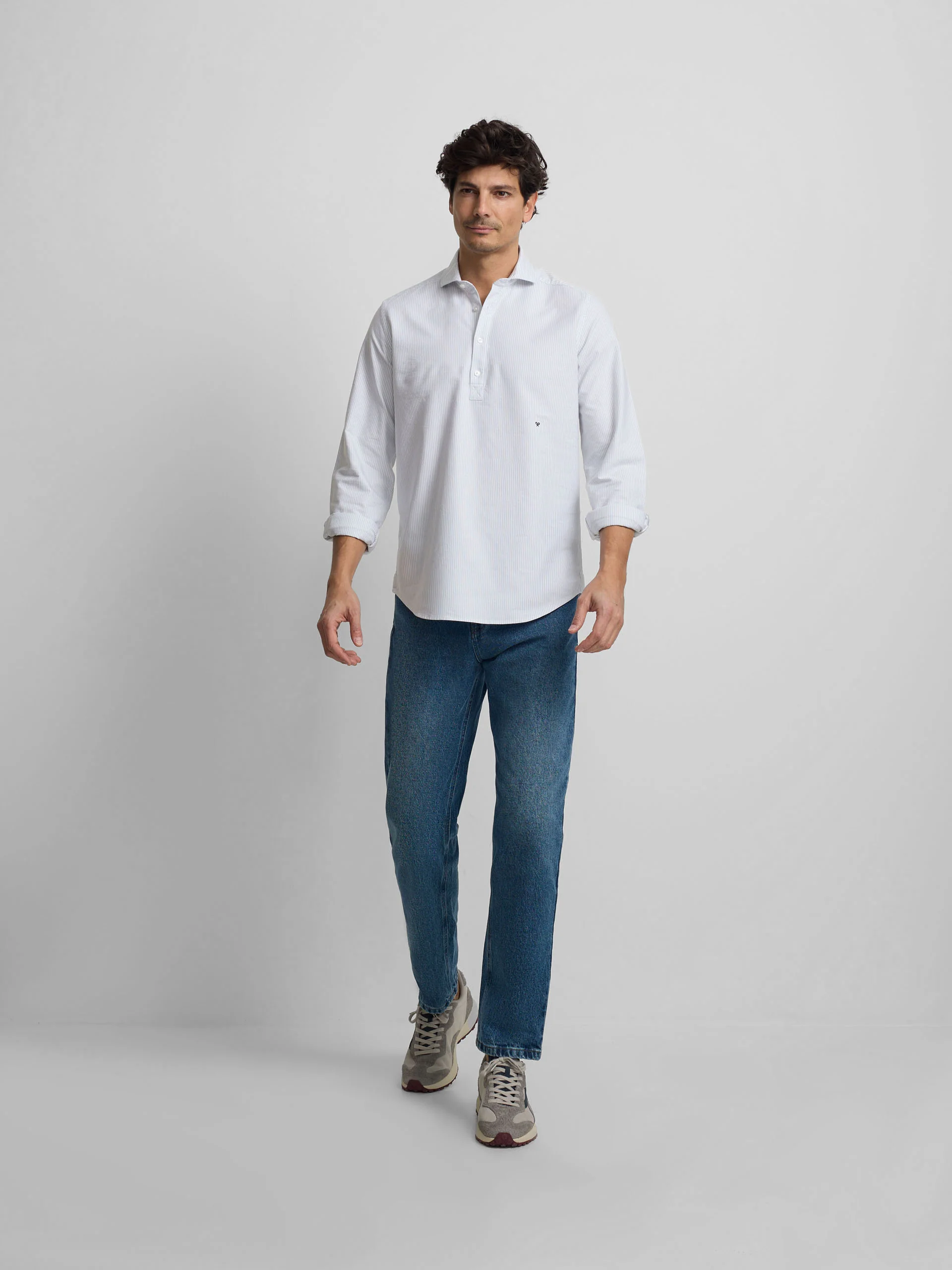 Polera sport oxford rayas verde claro - Image 4