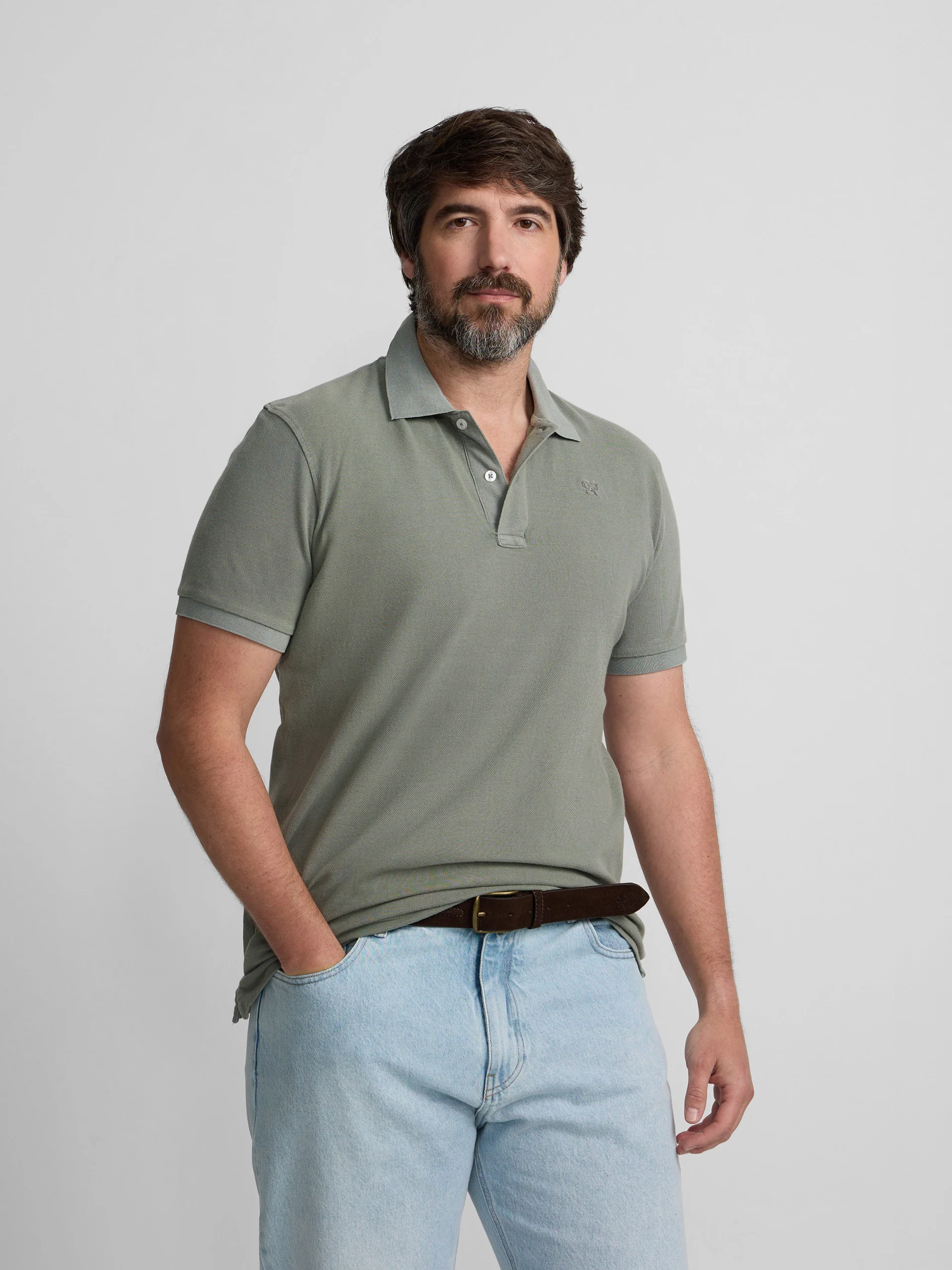 Polo clasico garment dye verde medio - Image 4